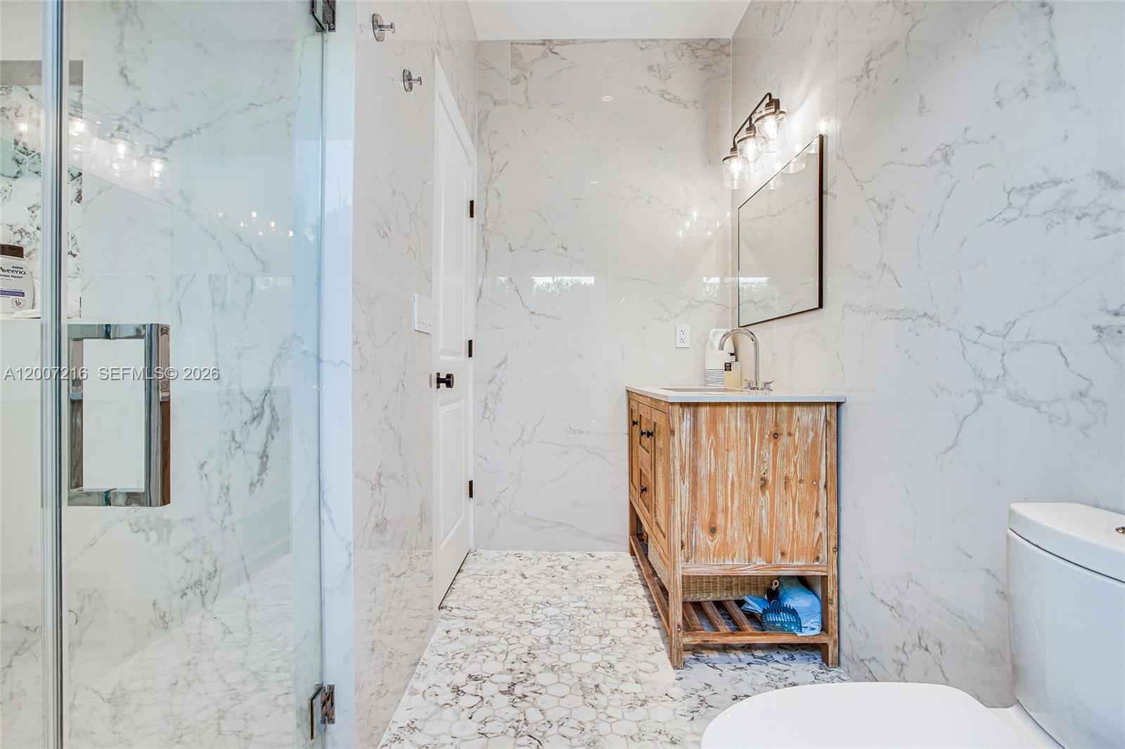 815 NE 76th St Miami, FL 33138