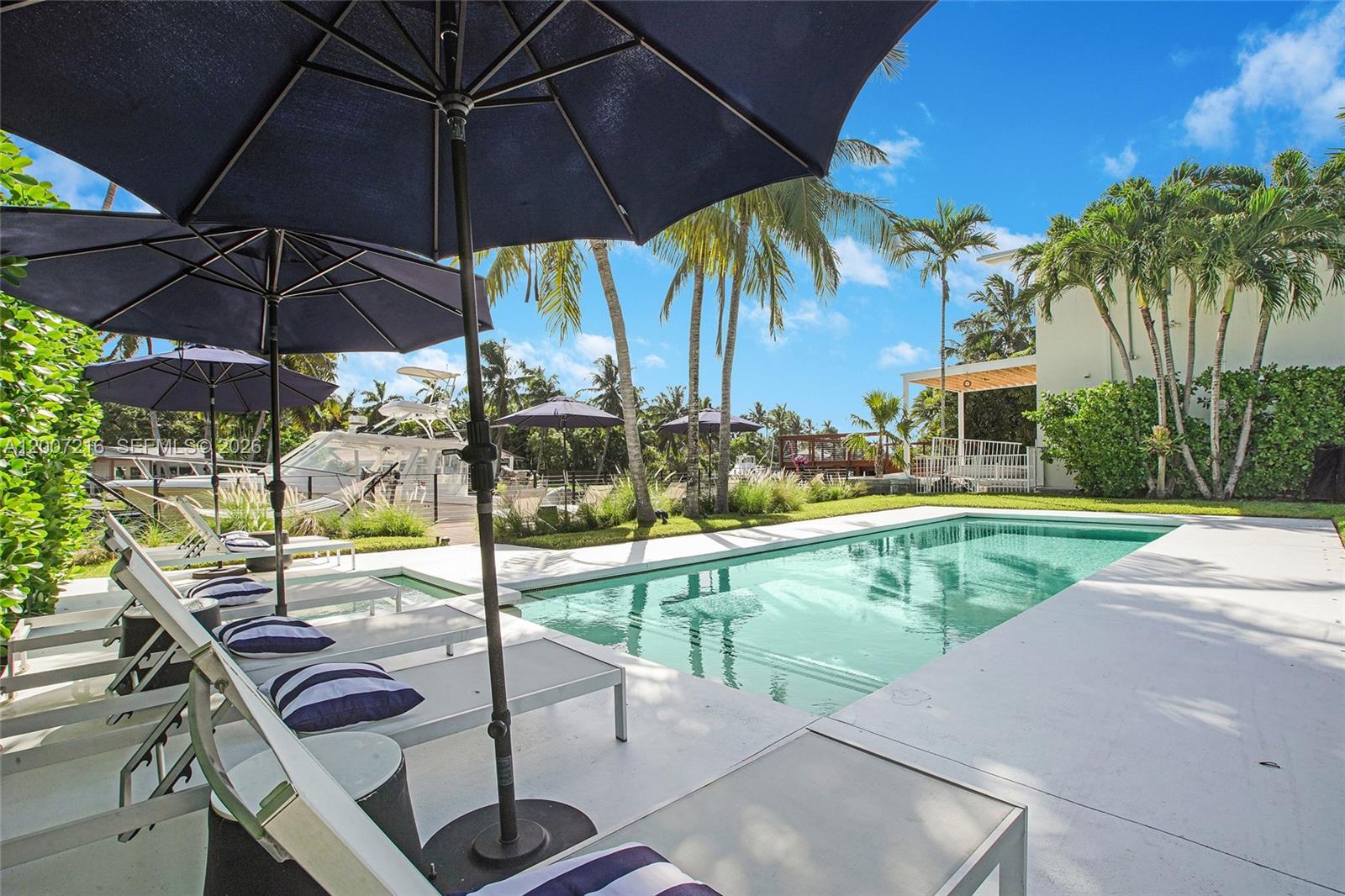 815 NE 76th St Miami, FL 33138