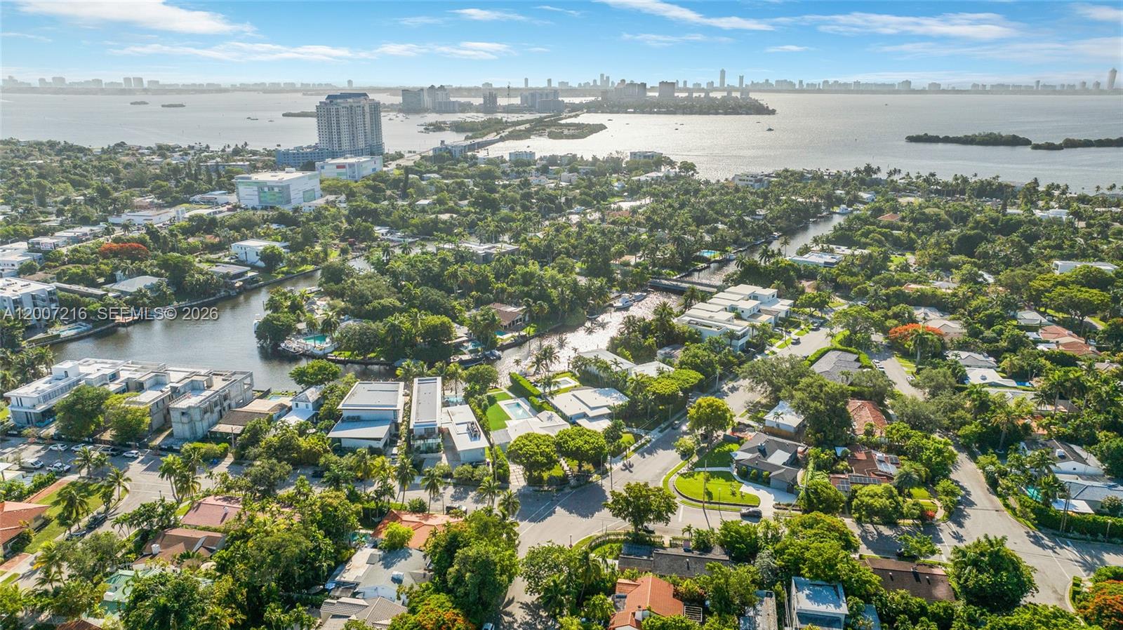 815 NE 76th St Miami, FL 33138