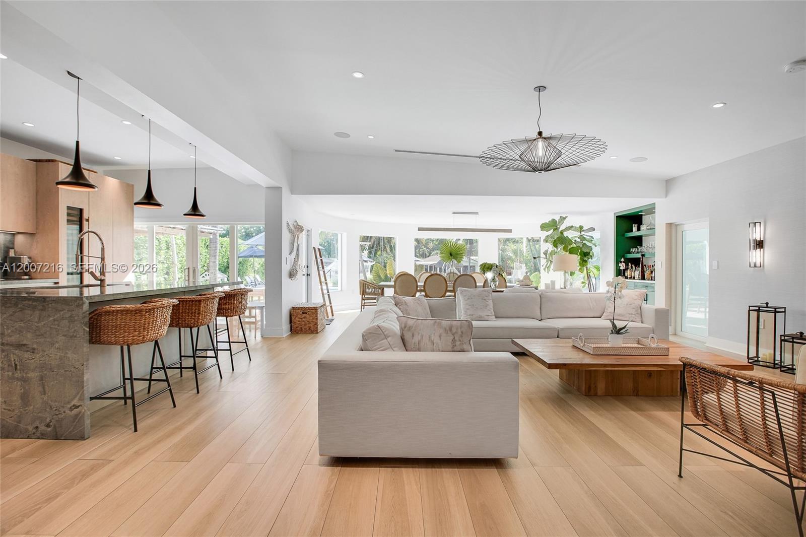 815 NE 76th St Miami, FL 33138