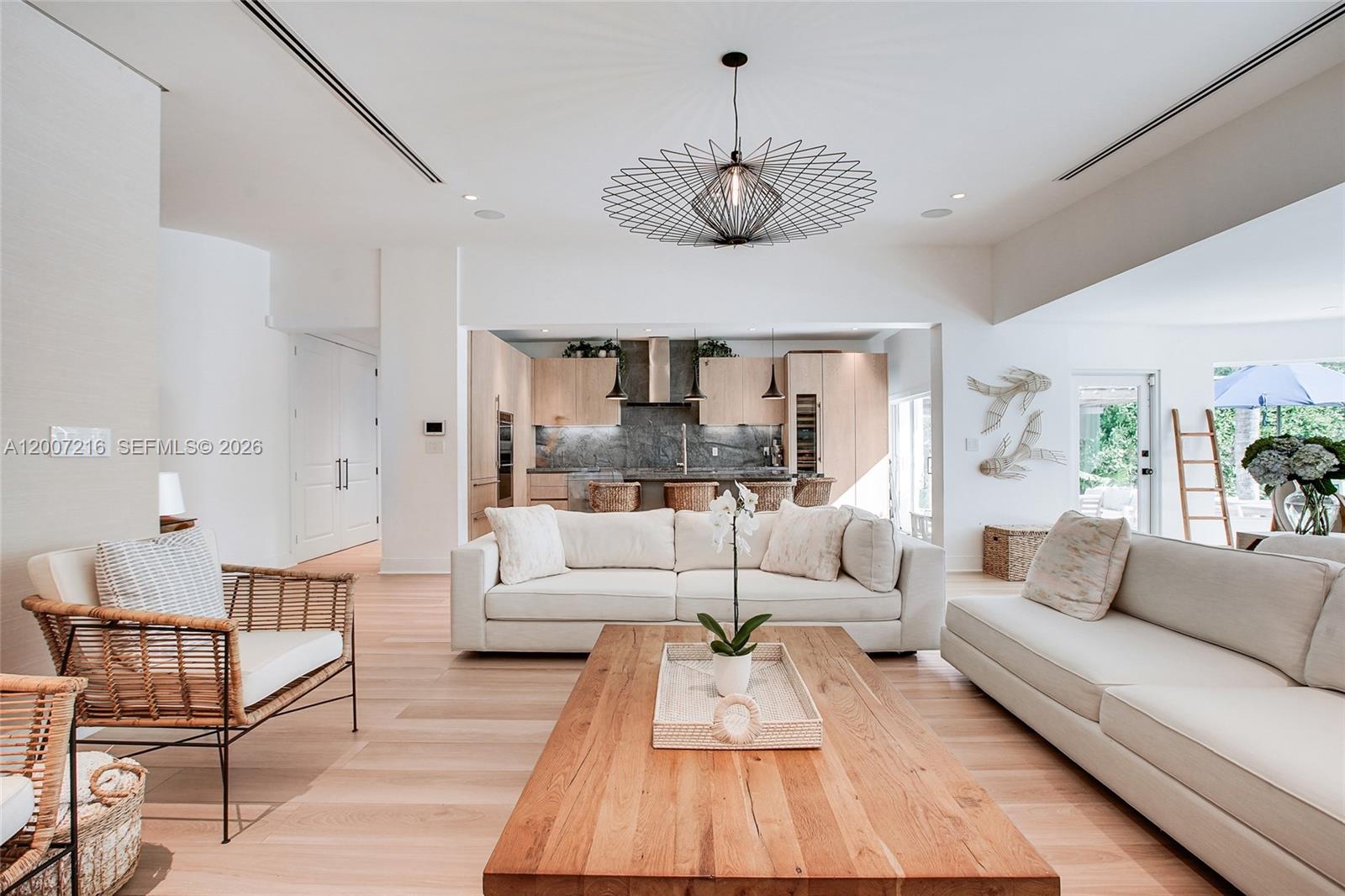 815 NE 76th St Miami, FL 33138