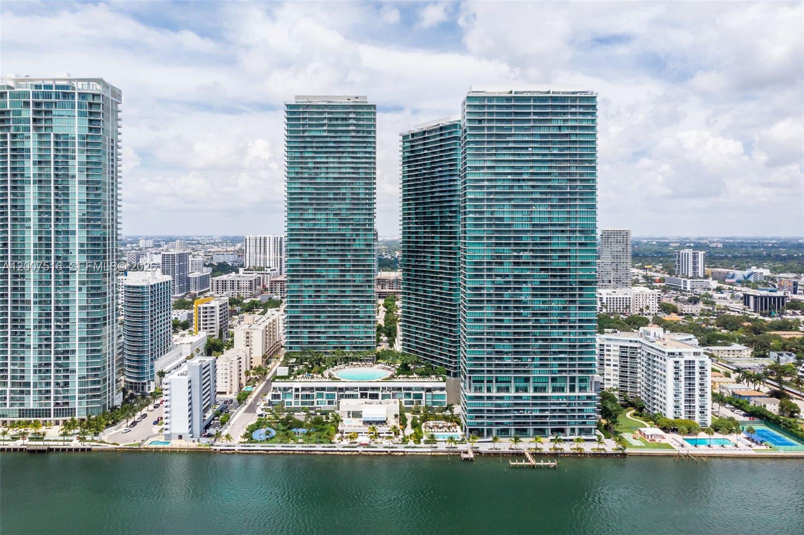 image Paraiso Bayviews63