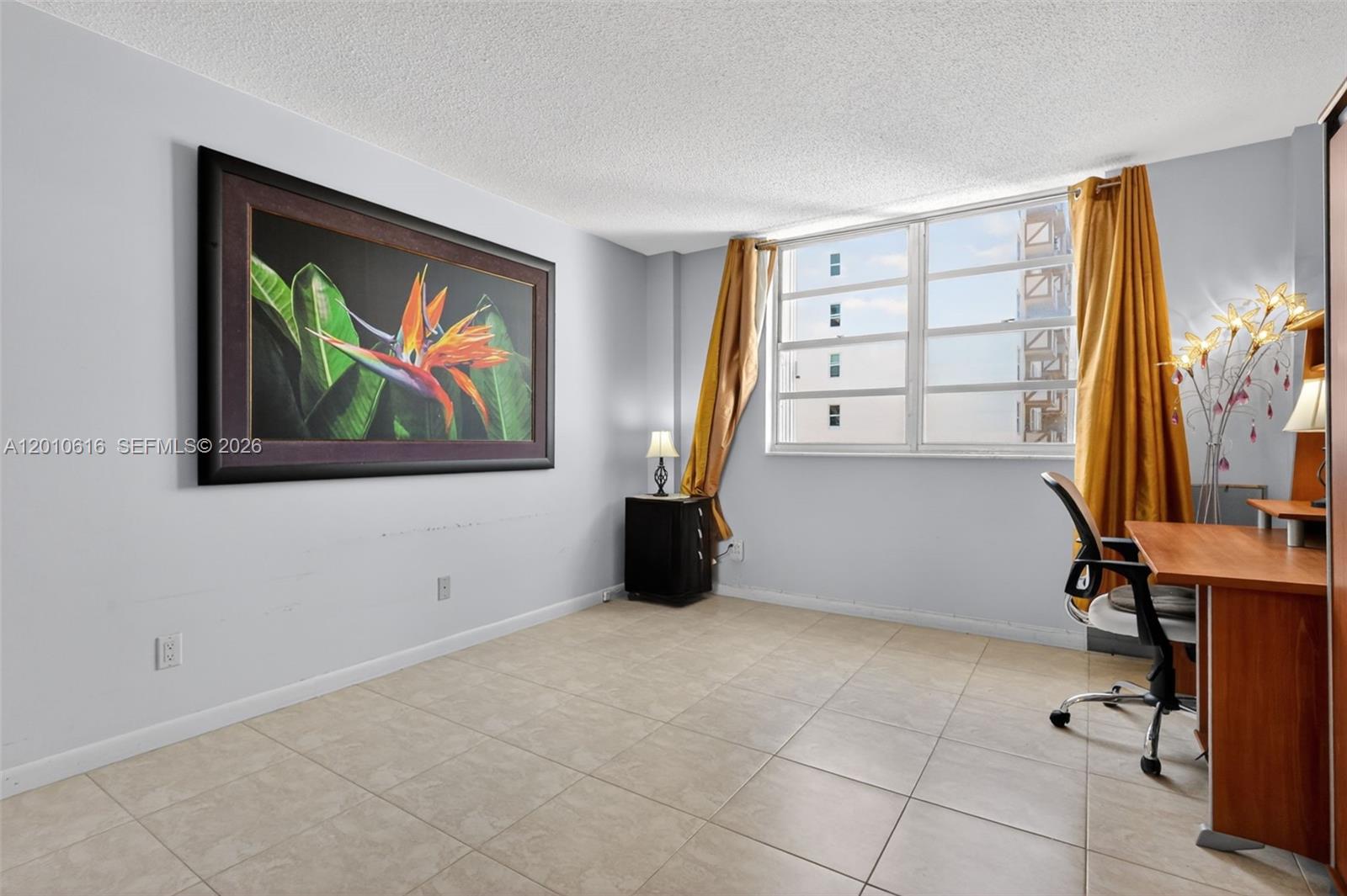 1849 S Ocean Dr #1402 Hallandale Beach, FL 33009