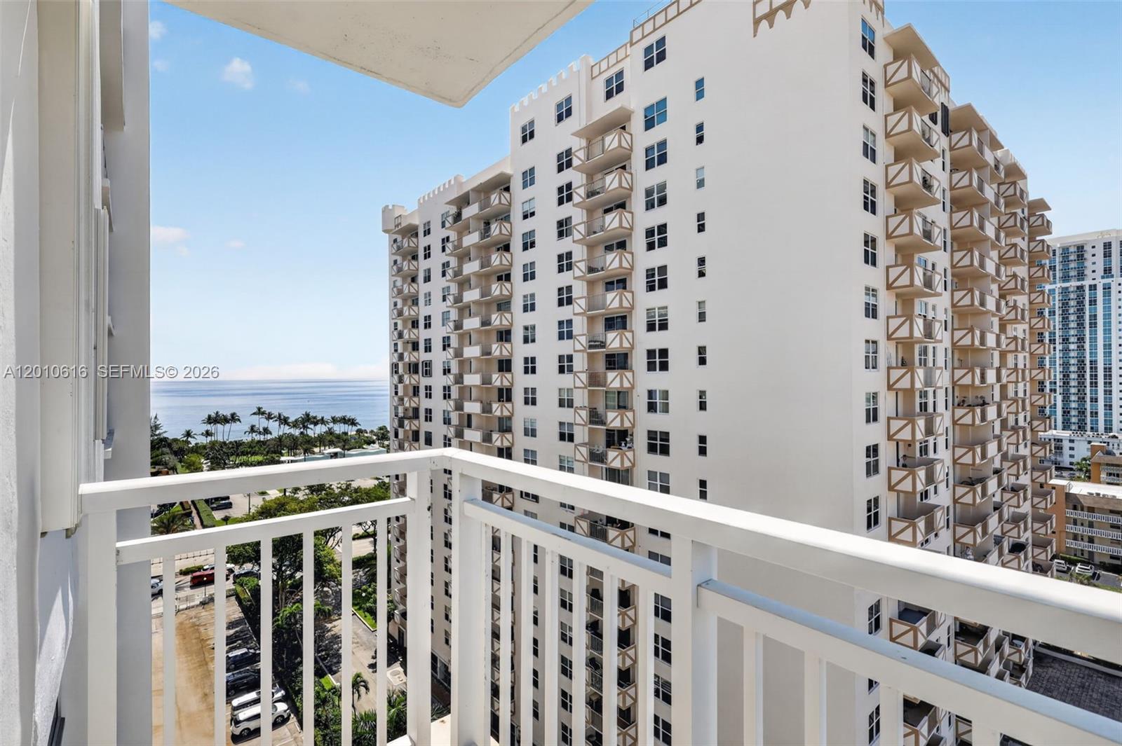 1849 S Ocean Dr #1402 Hallandale Beach, FL 33009