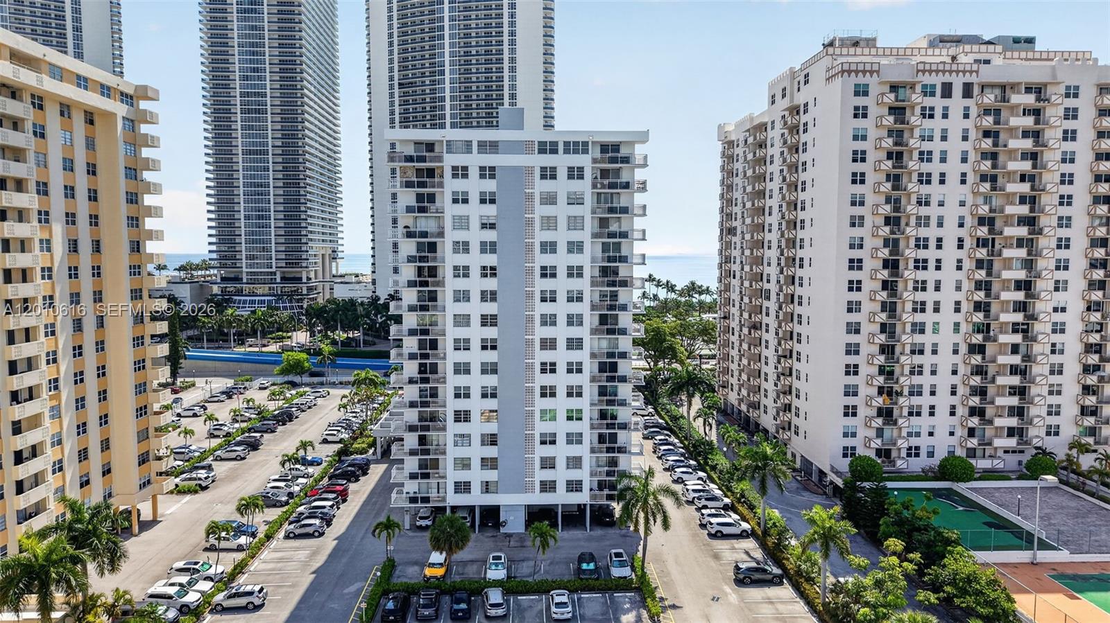 1849 S Ocean Dr #1402 Hallandale Beach, FL 33009
