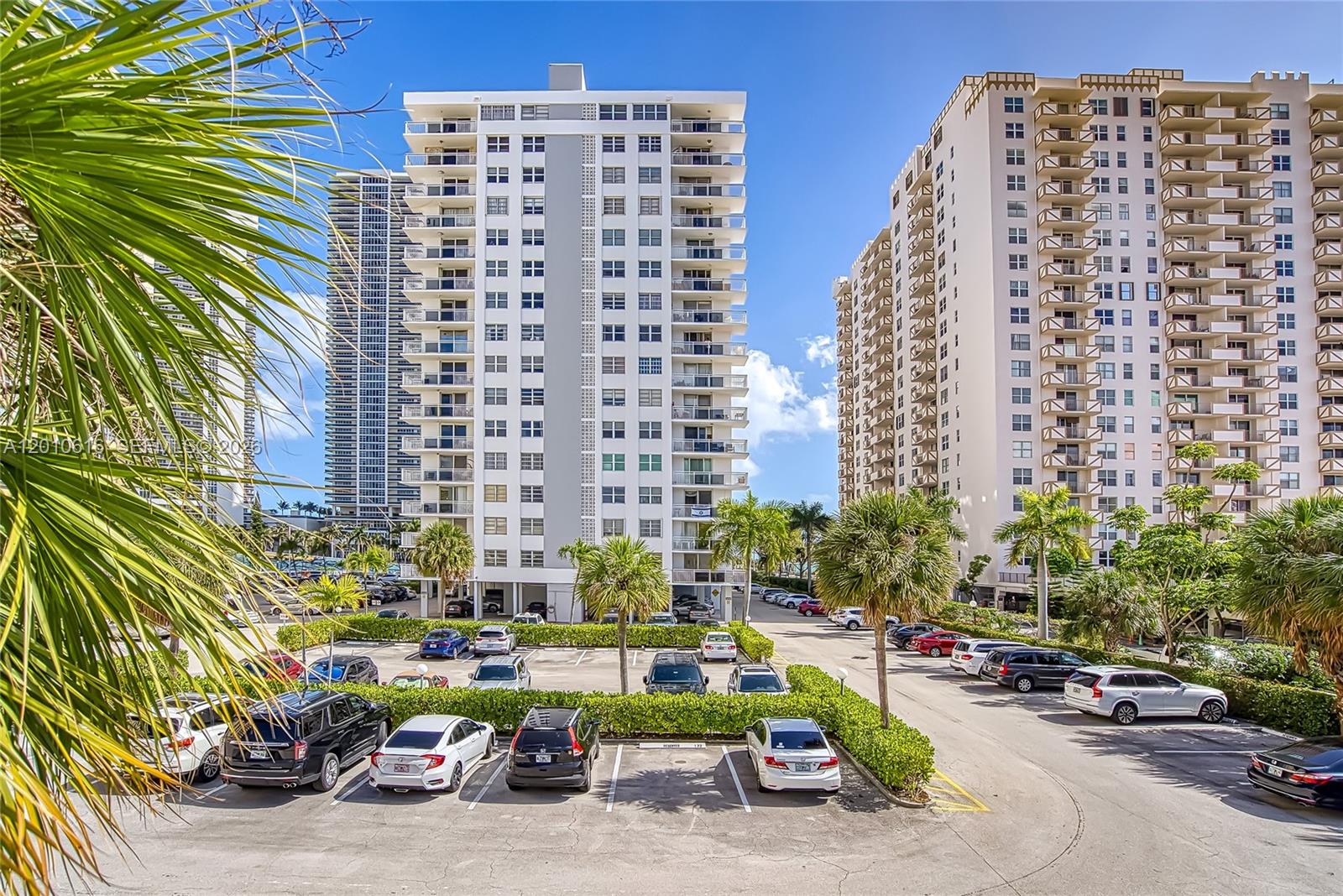 1849 S Ocean Dr #1402 Hallandale Beach, FL 33009