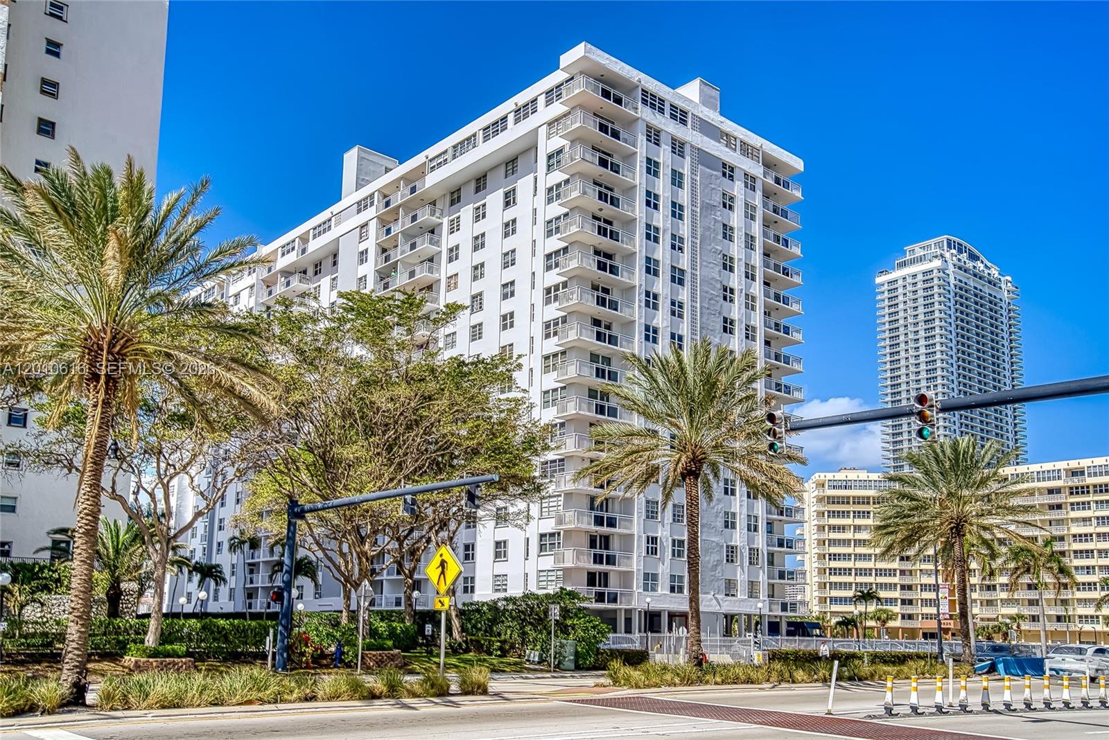 1849 S Ocean Dr #1402 Hallandale Beach, FL 33009