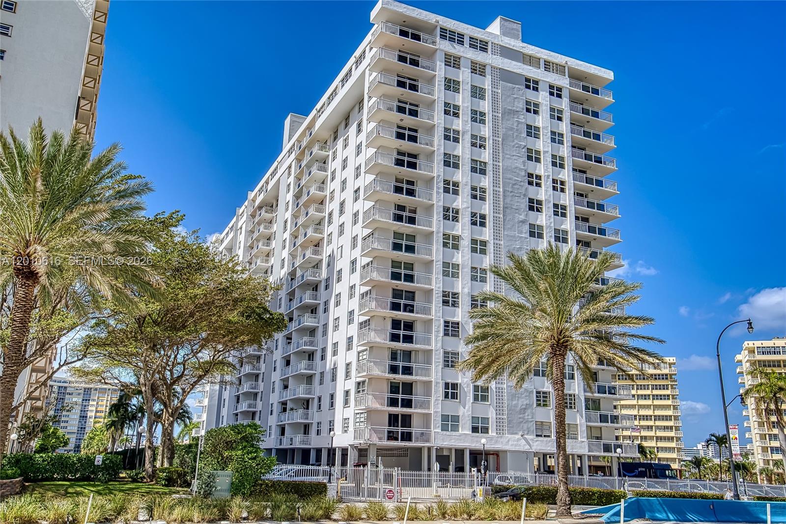 1849 S Ocean Dr #1402 Hallandale Beach, FL 33009