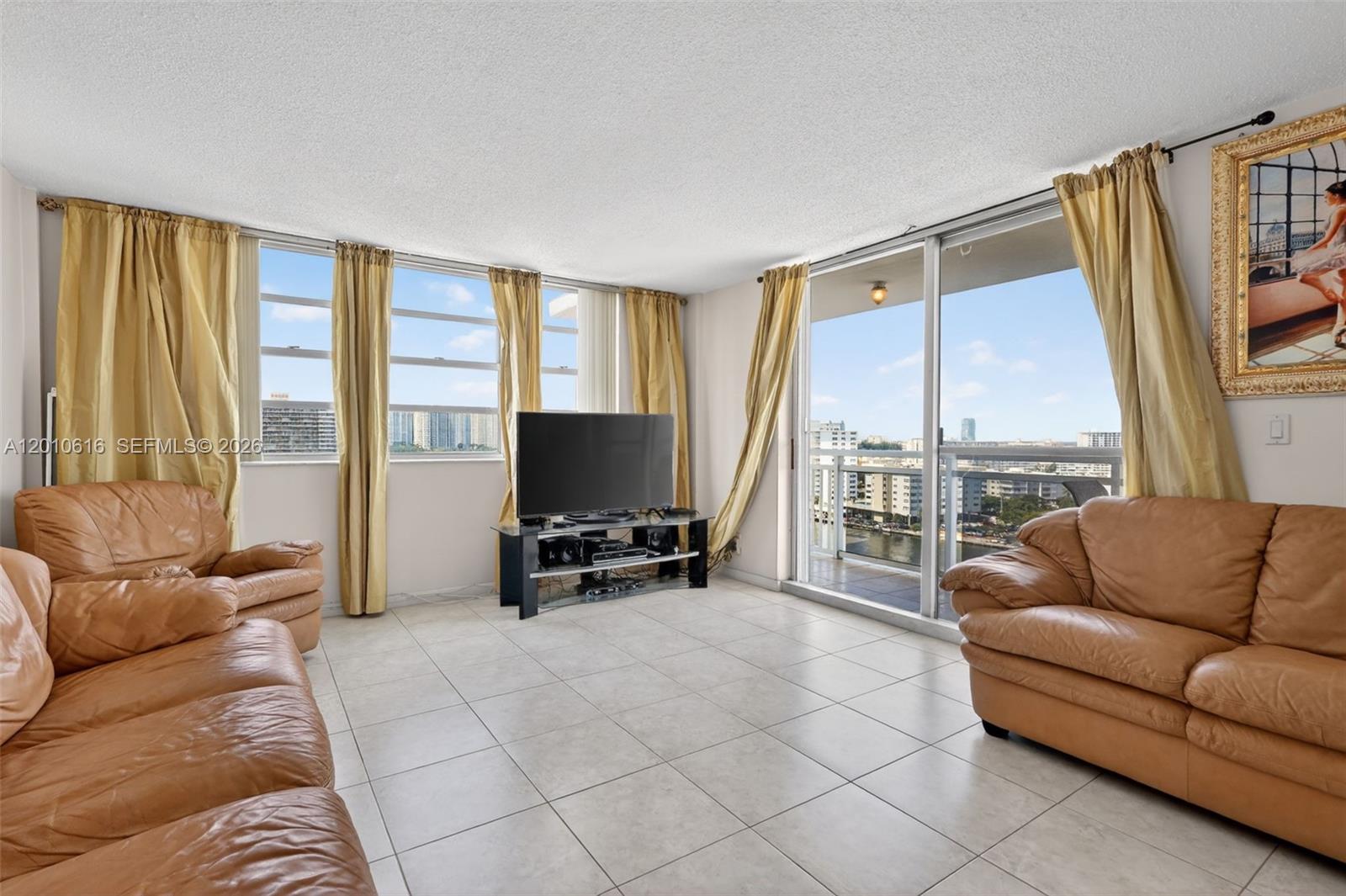 1849 S Ocean Dr #1402 Hallandale Beach, FL 33009