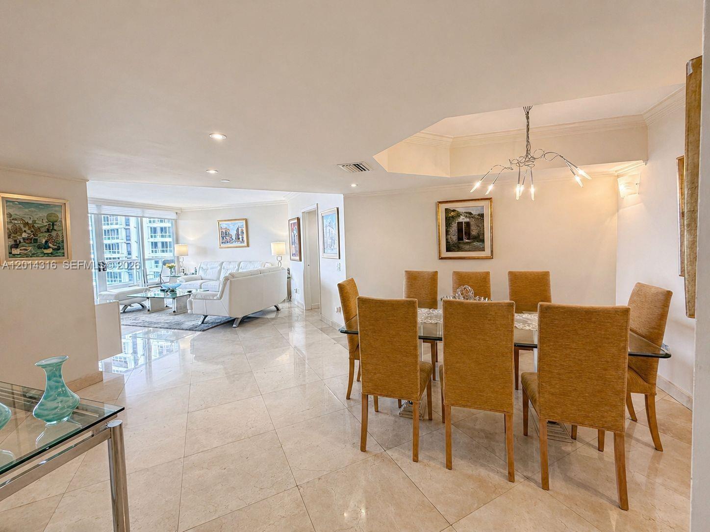 21055 Yacht Clb Dr #2403 Aventura, FL 33180