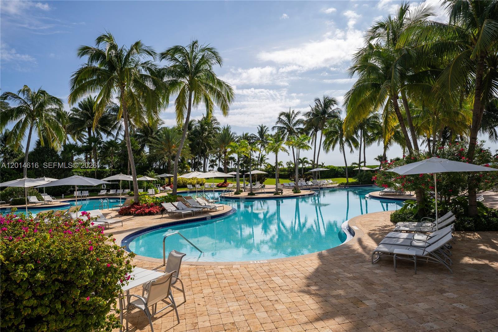 50 S Pointe Dr #607 Miami Beach, FL 33139
