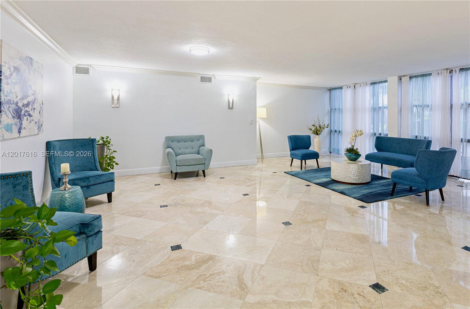 800 Parkview Dr #1007 Hallandale Beach, FL 33009