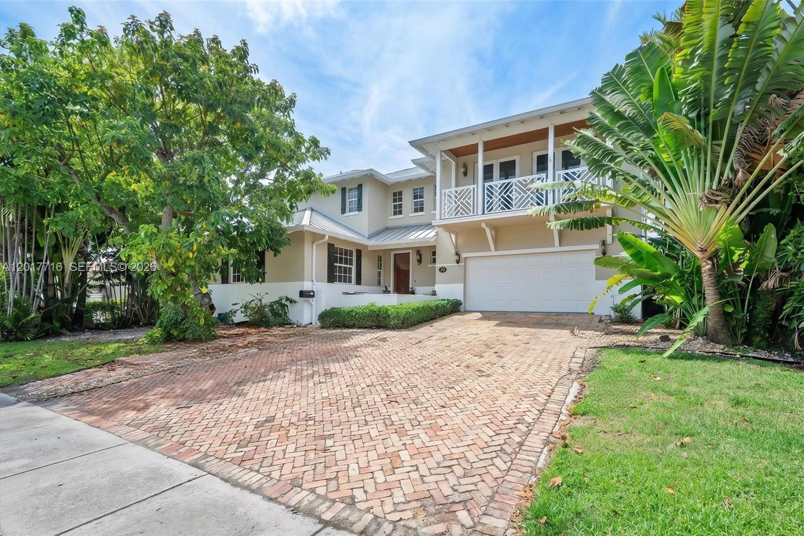 2310 Bayview Ln North Miami, FL 33181