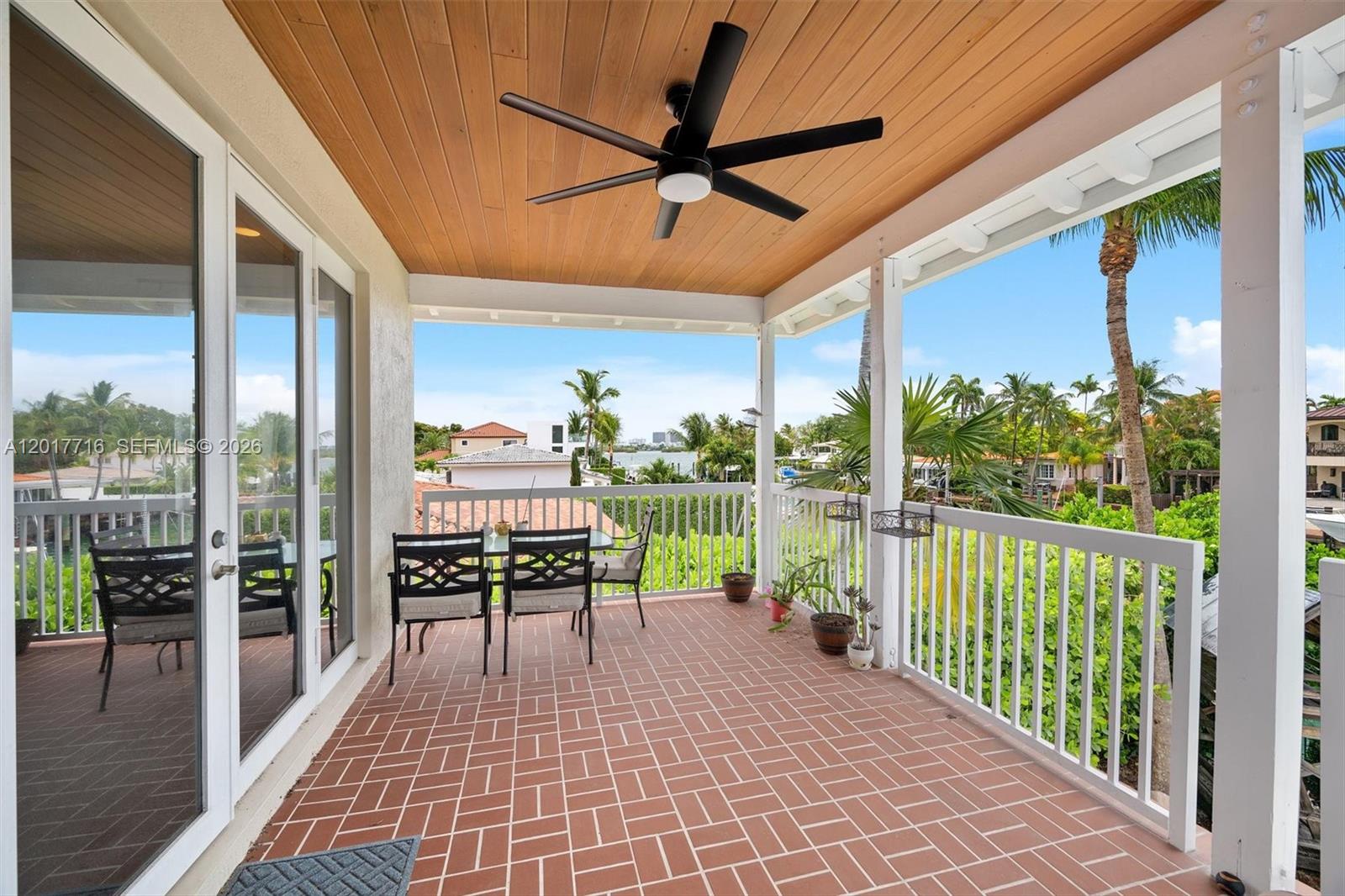 2310 Bayview Ln North Miami, FL 33181
