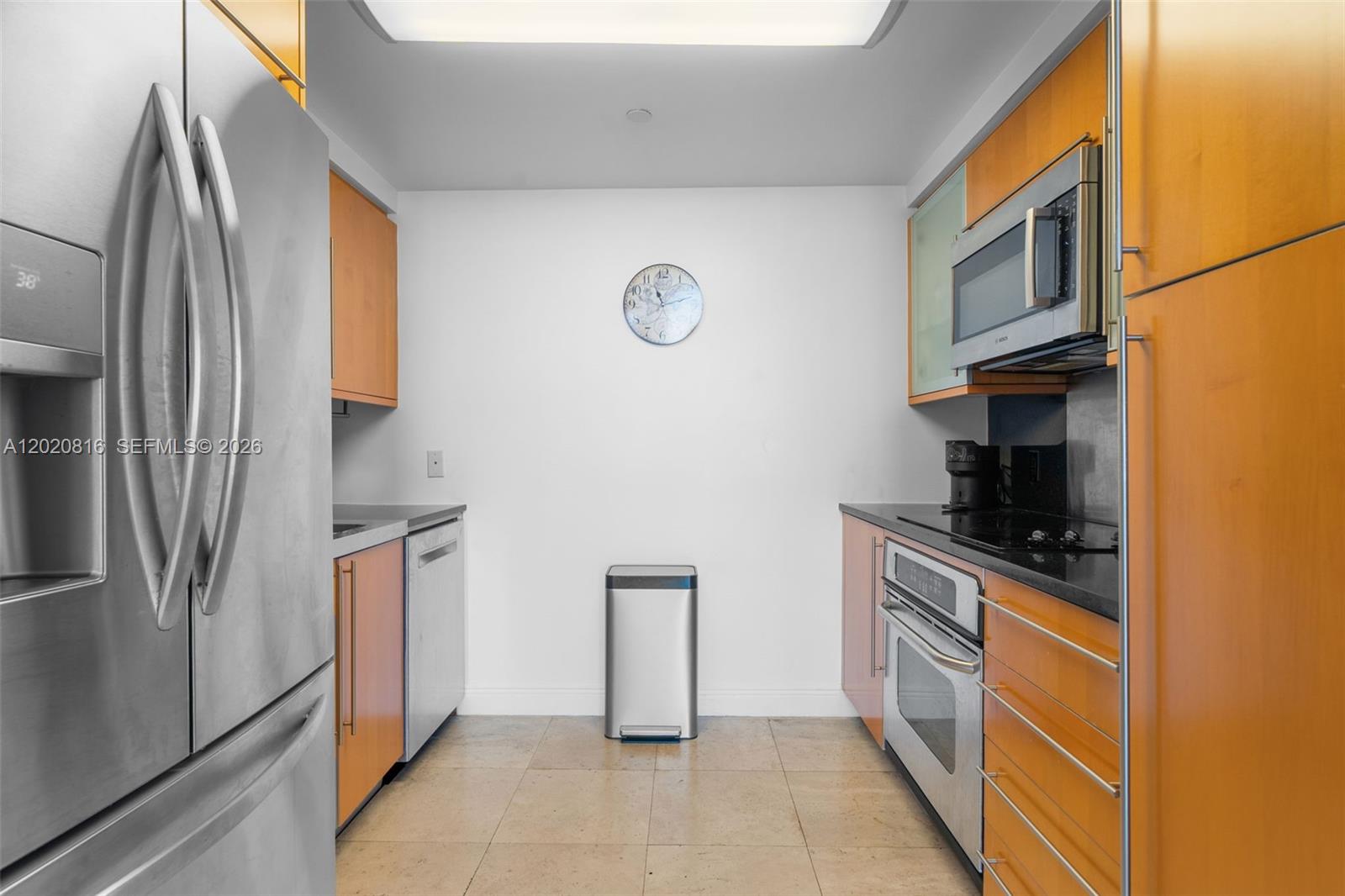 6365 Collins Ave #1909 Miami Beach, FL 33141