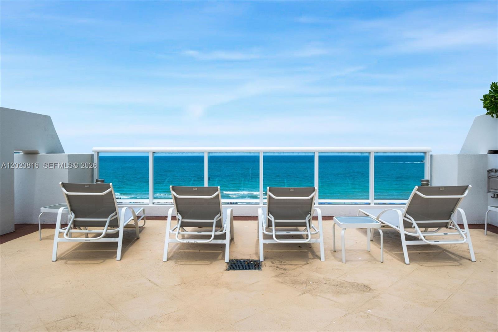 6365 Collins Ave #1909 Miami Beach, FL 33141