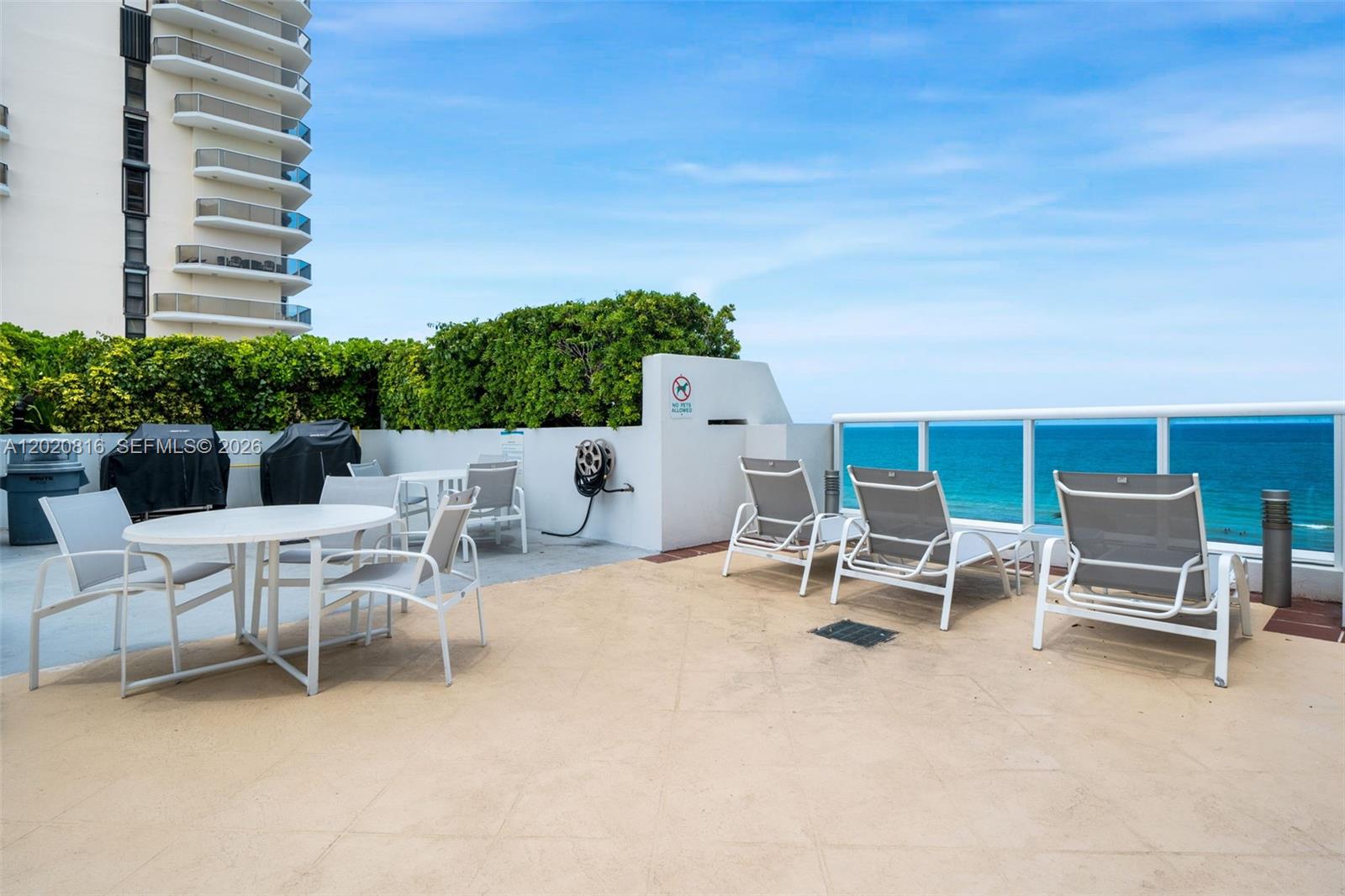 6365 Collins Ave #1909 Miami Beach, FL 33141