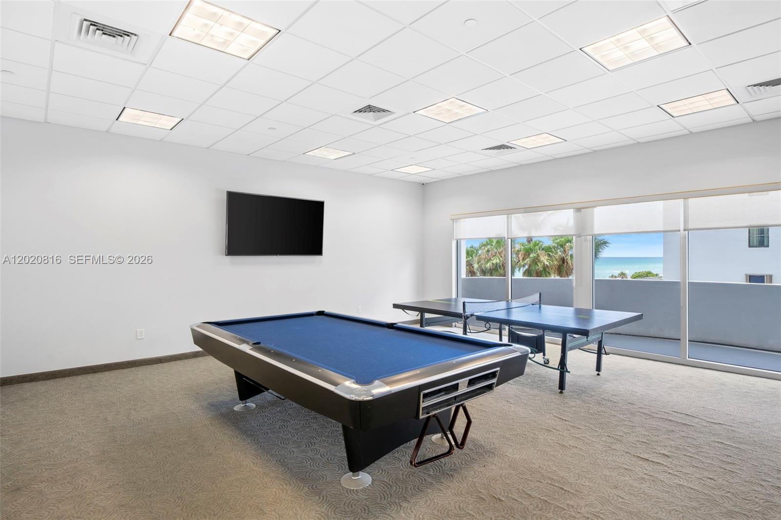 6365 Collins Ave #1909 Miami Beach, FL 33141
