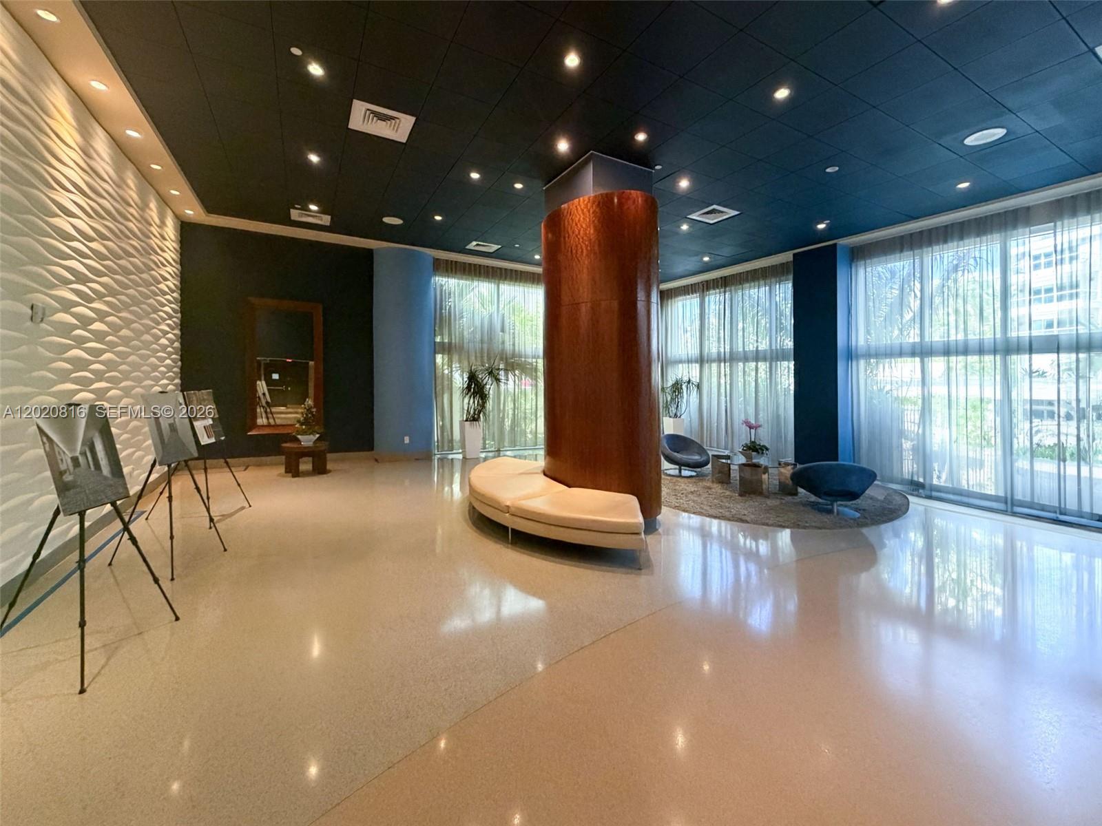 6365 Collins Ave #1909 Miami Beach, FL 33141