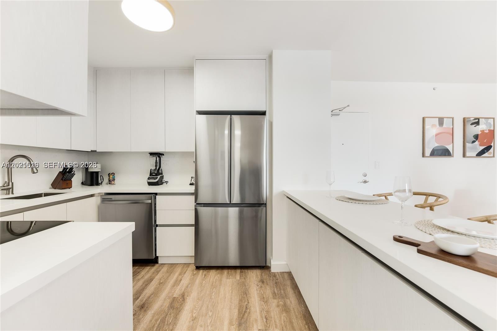 1500 Bay Rd #416S Miami Beach, FL 33139