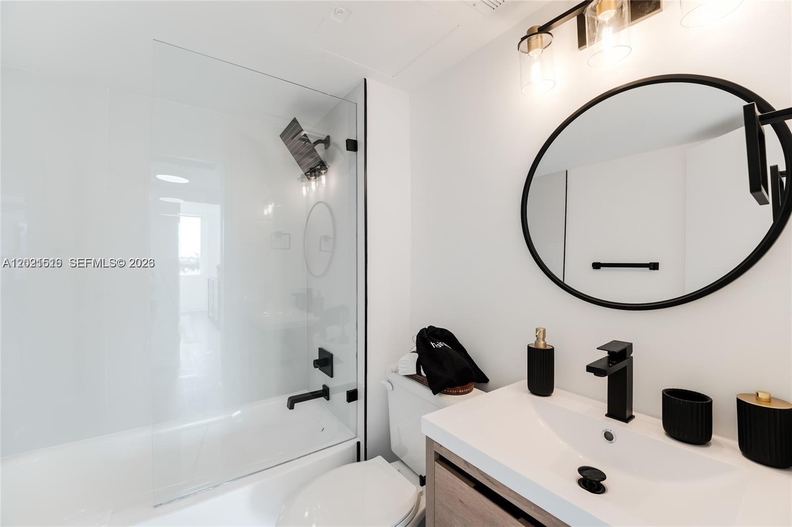 1500 Bay Rd #416S Miami Beach, FL 33139