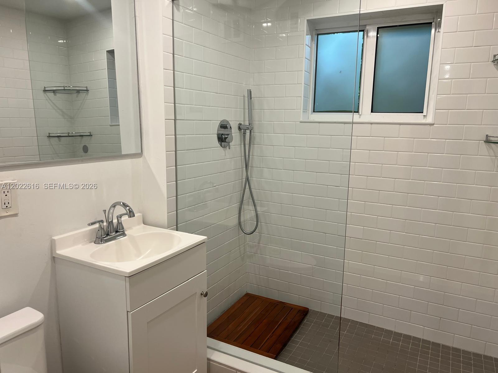 6851 SW 77th Ter South Miami, FL 33143