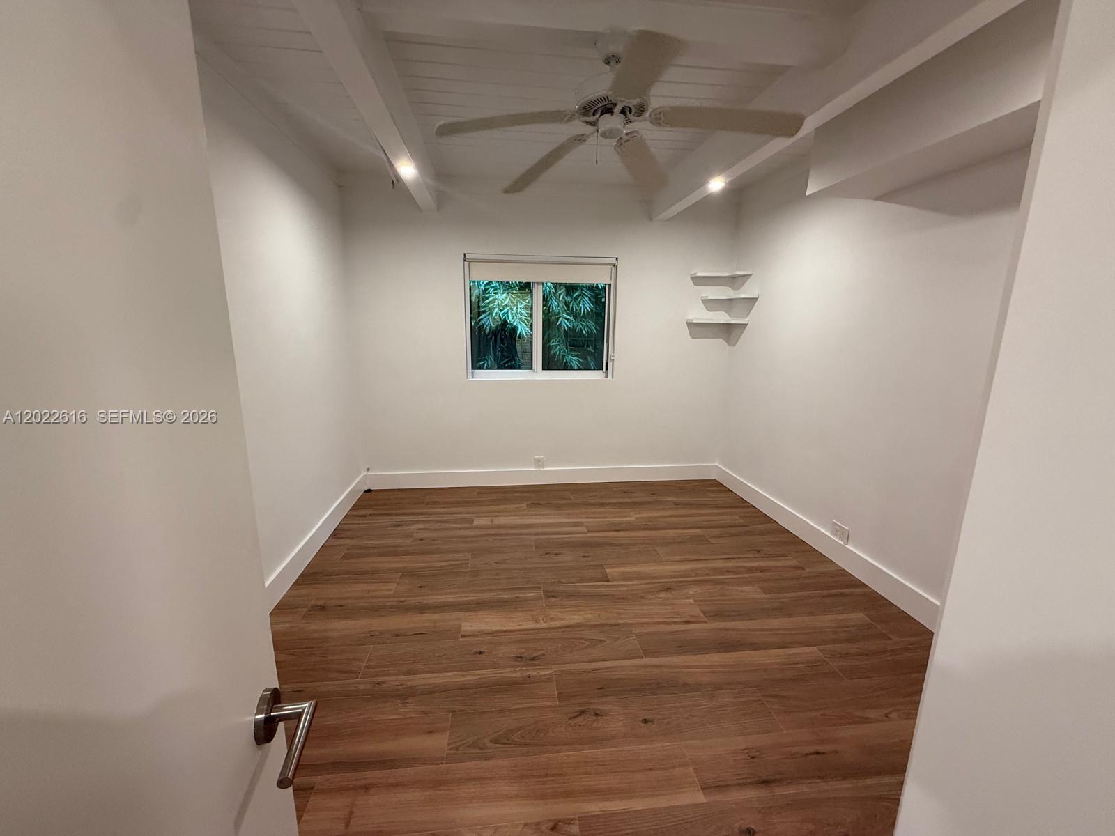 6851 SW 77th Ter South Miami, FL 33143