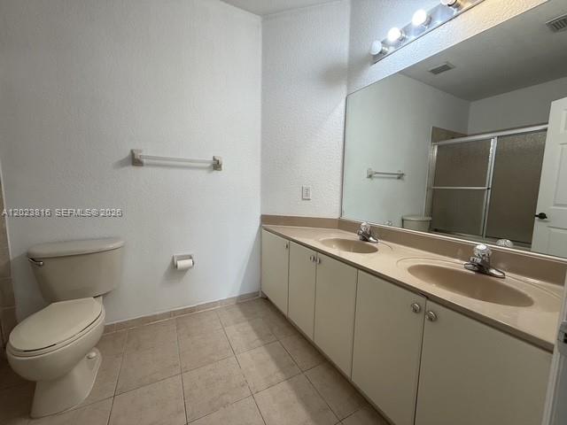 11419 NW 76th Ter Doral, FL 33178