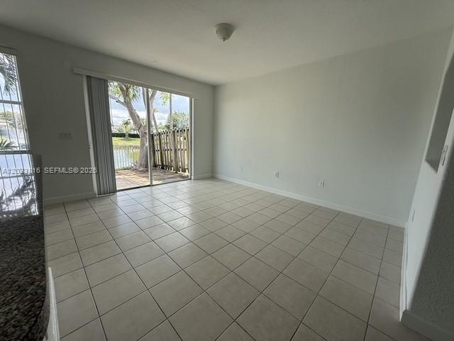 11419 NW 76th Ter Doral, FL 33178