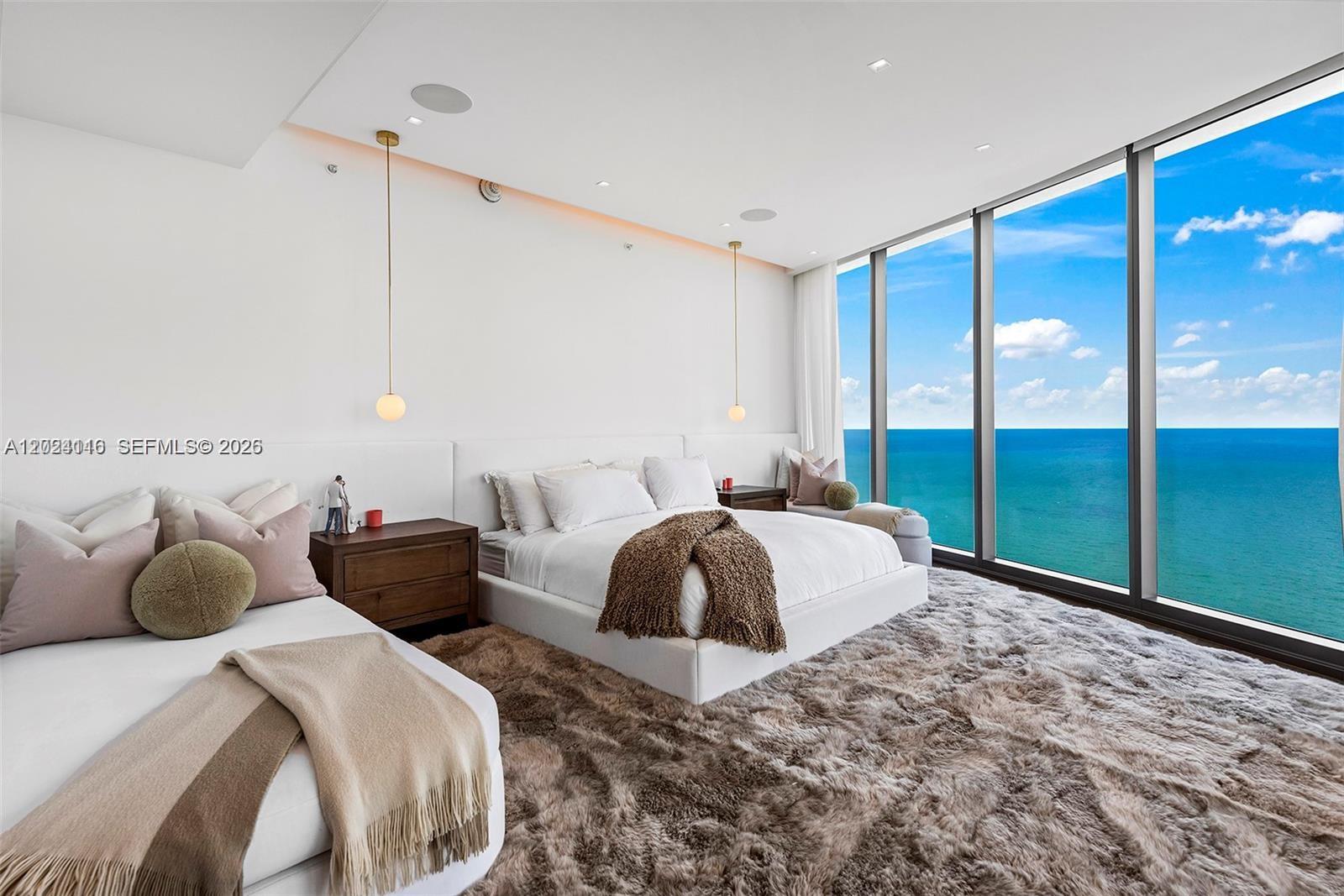 15701 Collins Ave #4105 Sunny Isles Beach, FL 33160