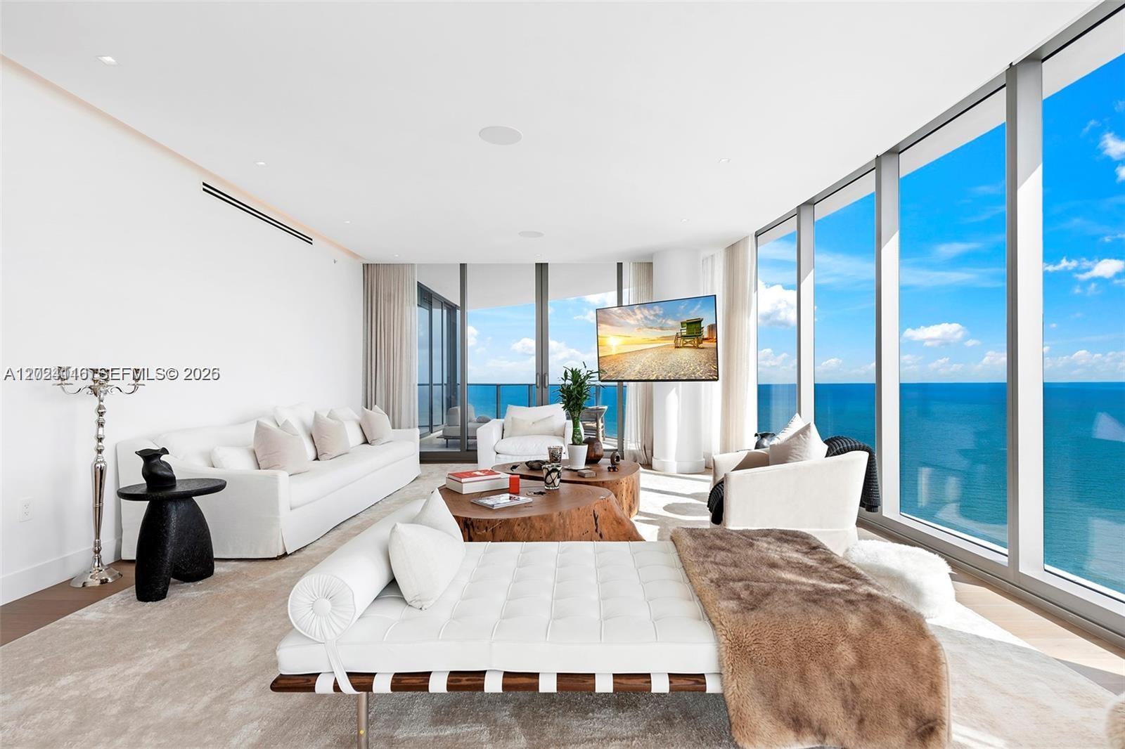 15701 Collins Ave #4105 Sunny Isles Beach, FL 33160