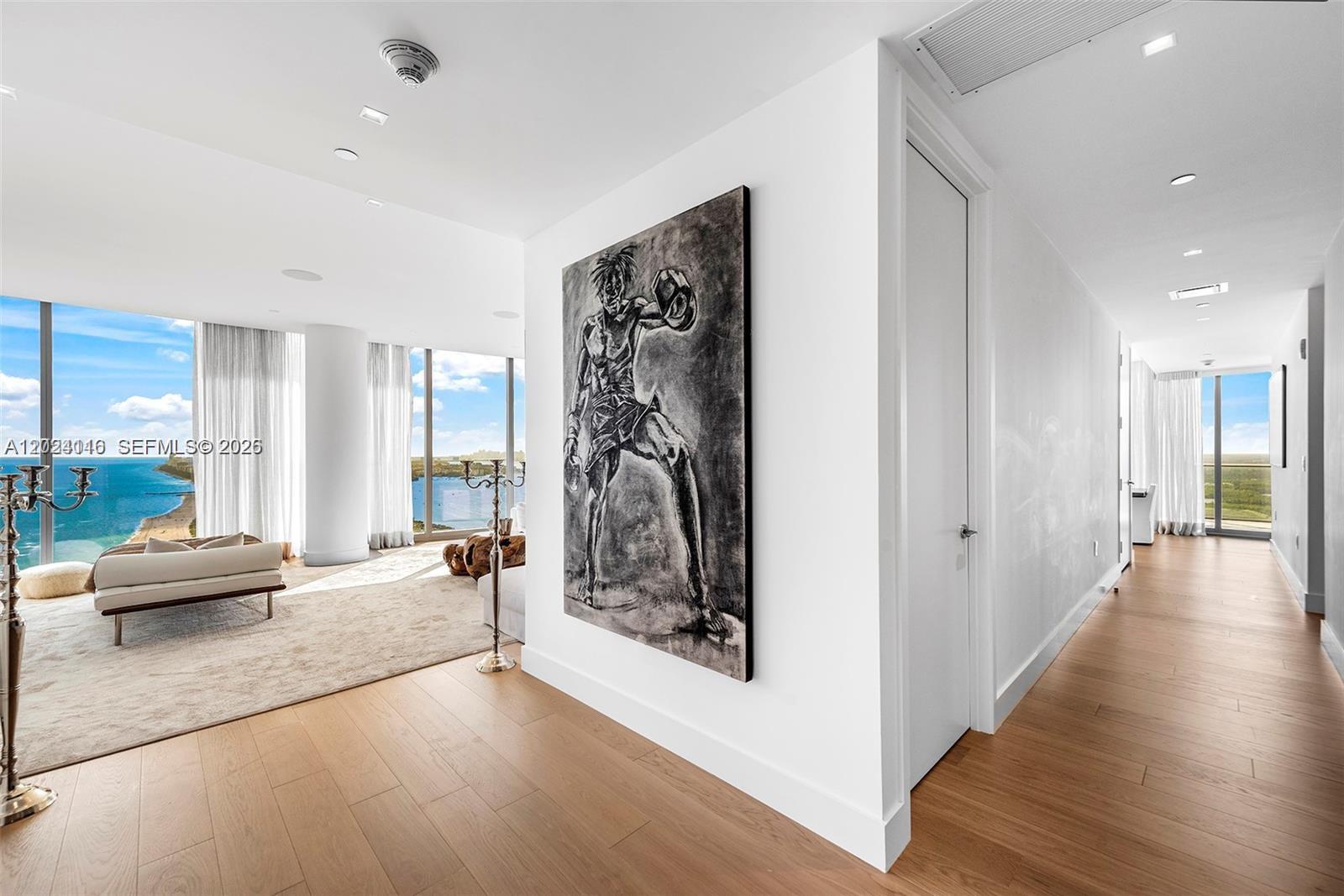 15701 Collins Ave #4105 Sunny Isles Beach, FL 33160