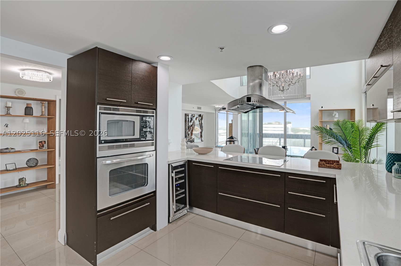 image Eloquence on the Bay9