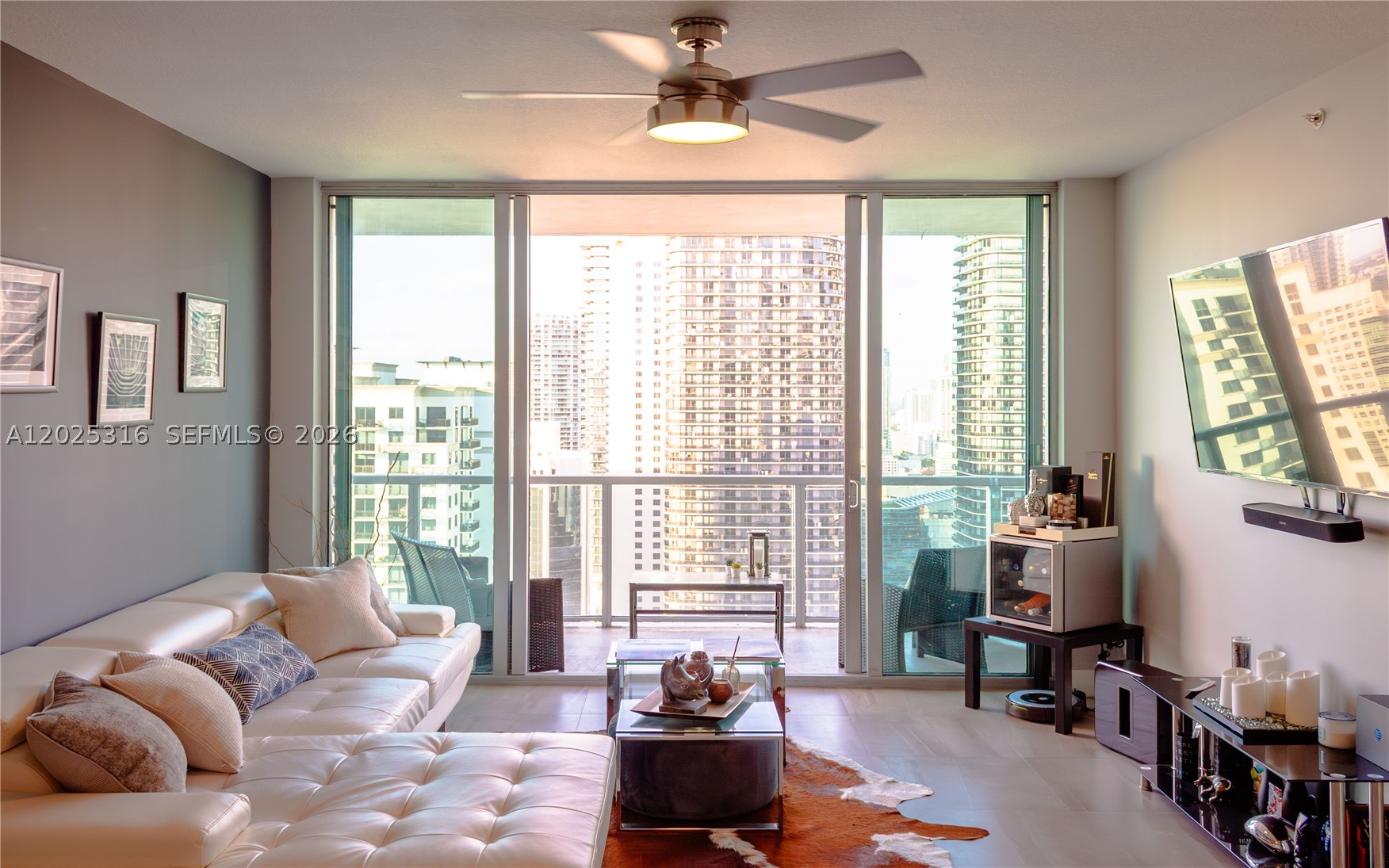 image Axis on Brickell North0