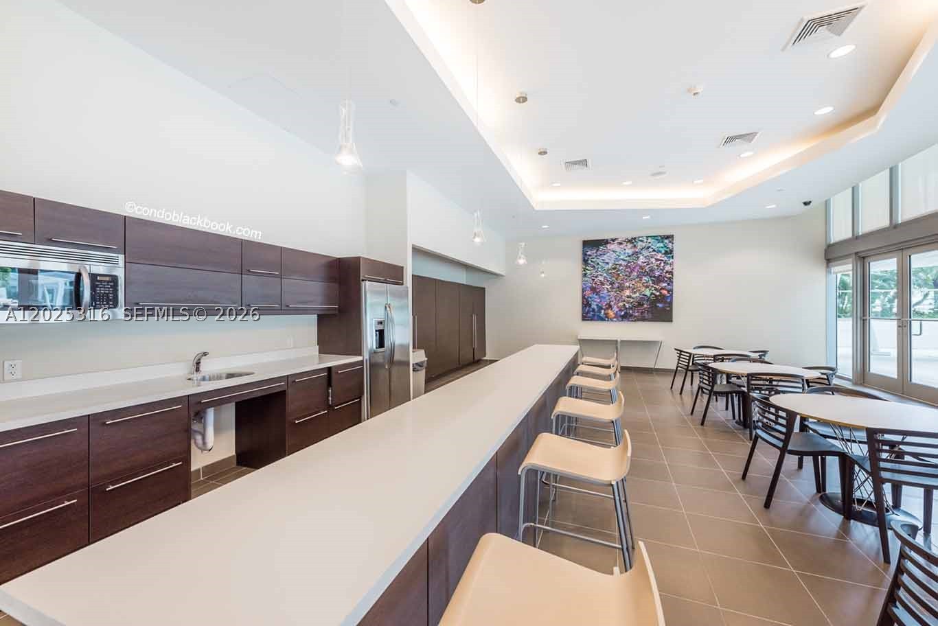 image Axis on Brickell North33