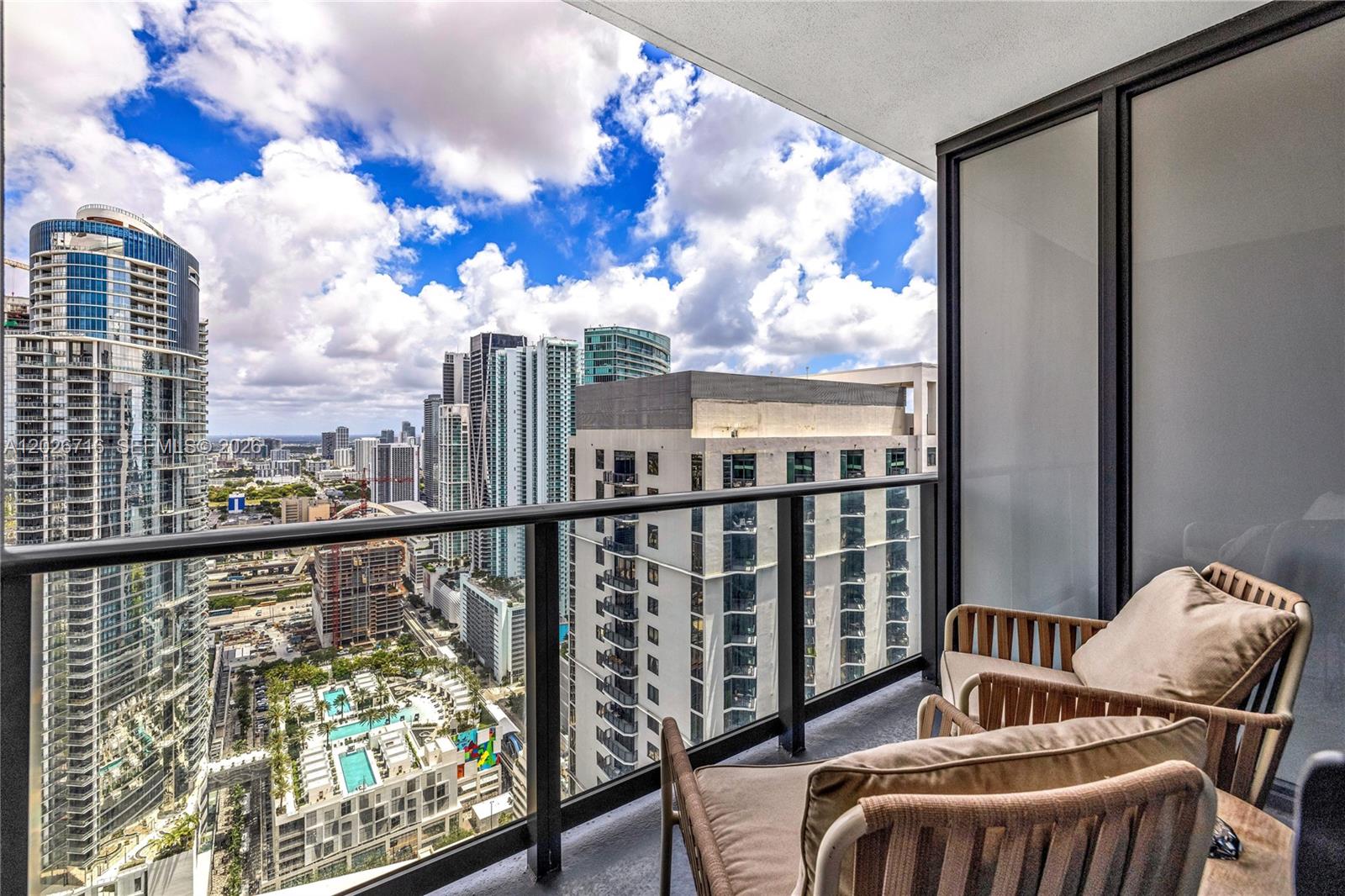 image Gale Miami Hotel & Residences3