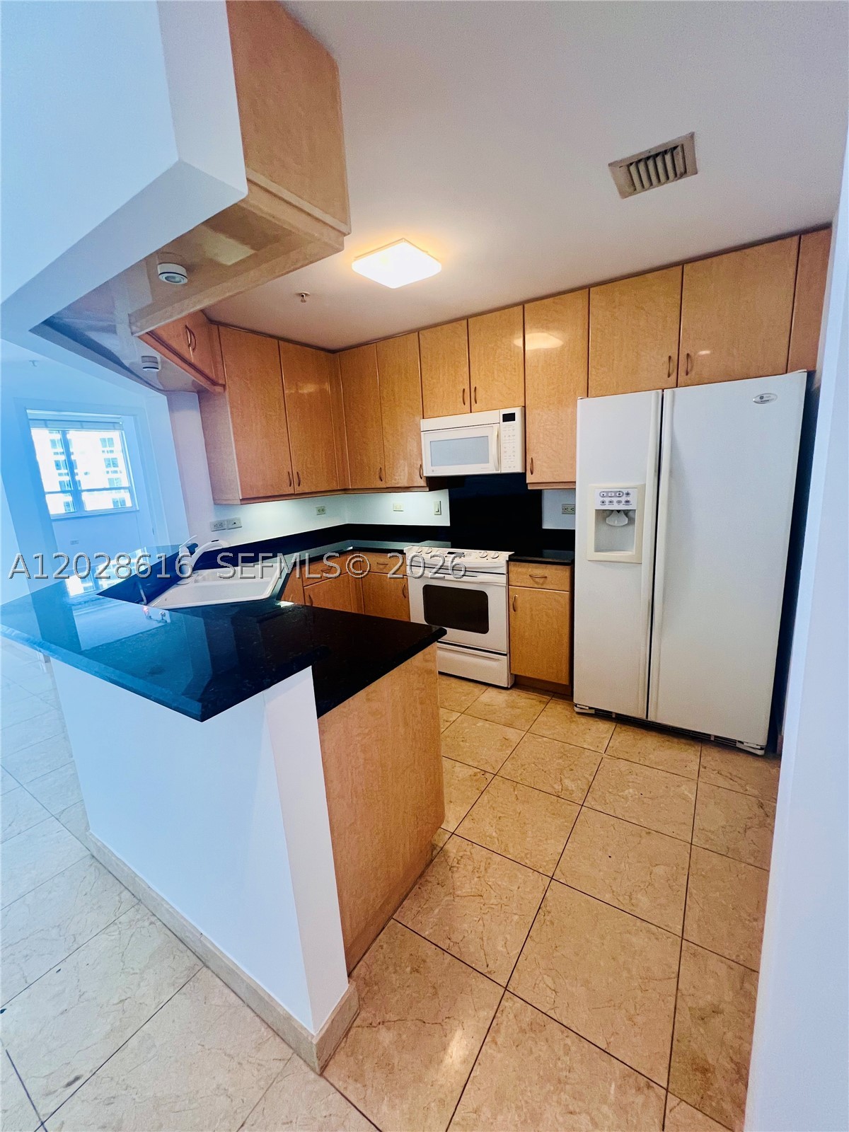 image Courts Brickell Key6