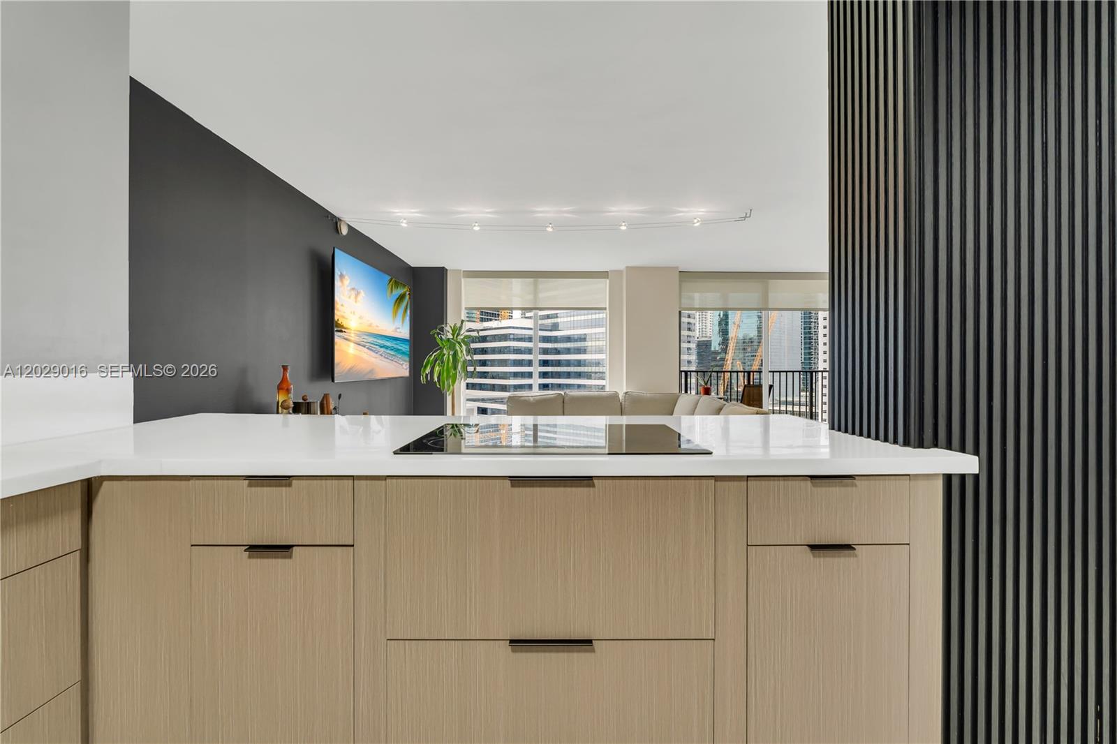 1450 Brickell Bay Dr #1815 Miami, FL 33131