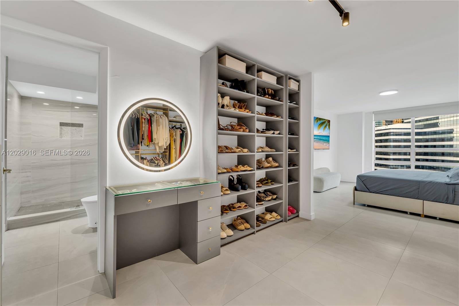 1450 Brickell Bay Dr #1815 Miami, FL 33131