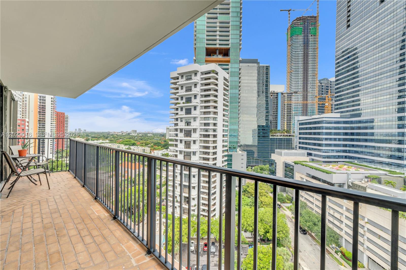 1450 Brickell Bay Dr #1815 Miami, FL 33131