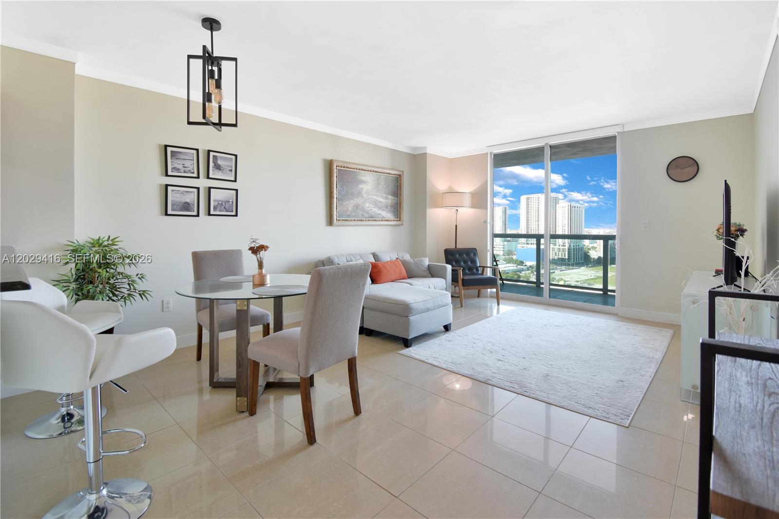 1800 N Bayshore Dr #2308