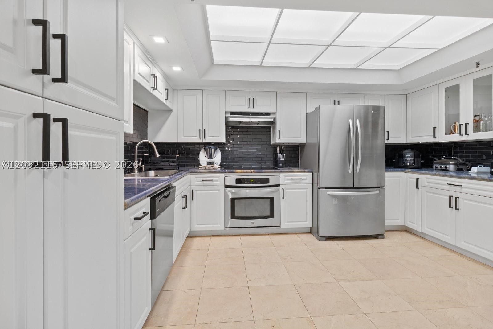 image Brickell Key One15