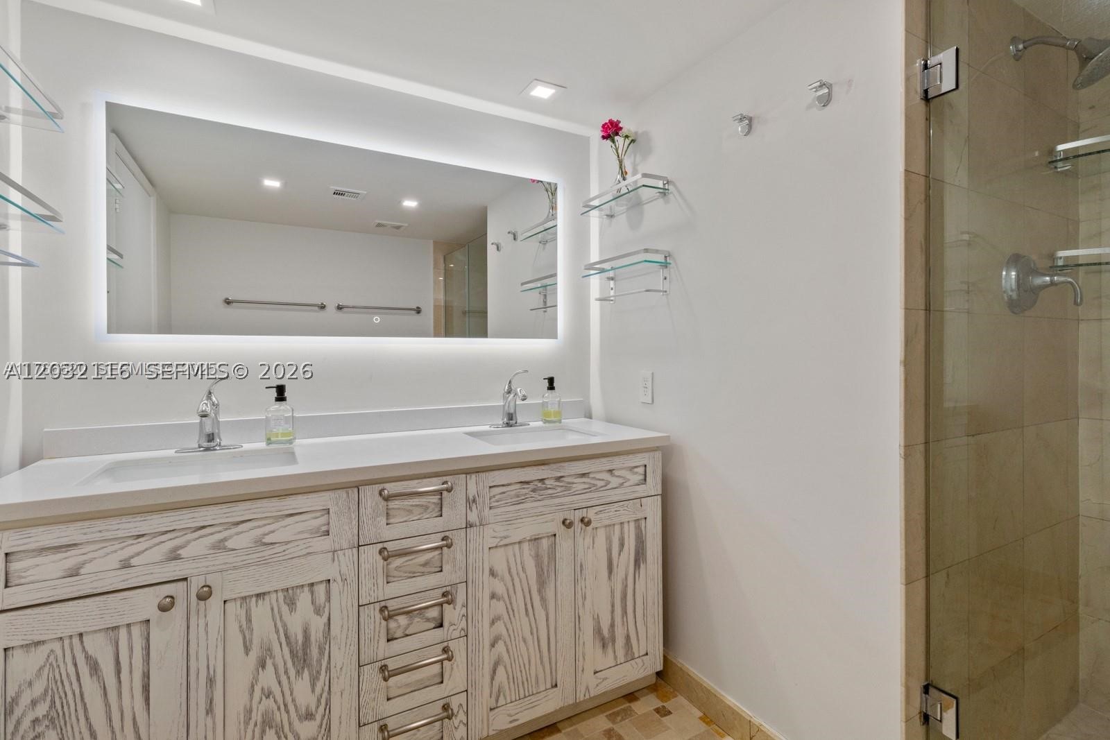 image Brickell Key One22
