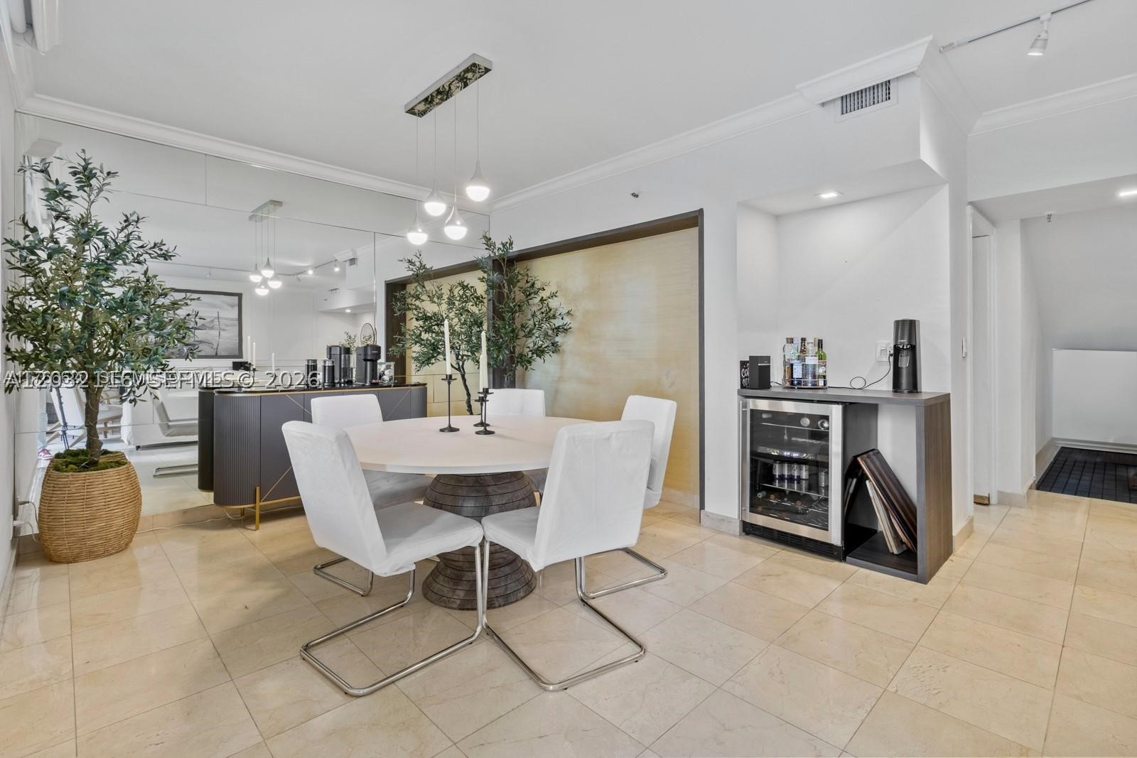 image Brickell Key One4