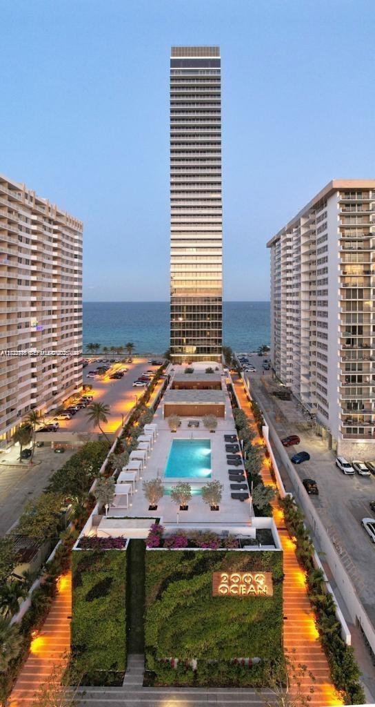 2000 S Ocean Dr #25A Hallandale Beach, FL 33009