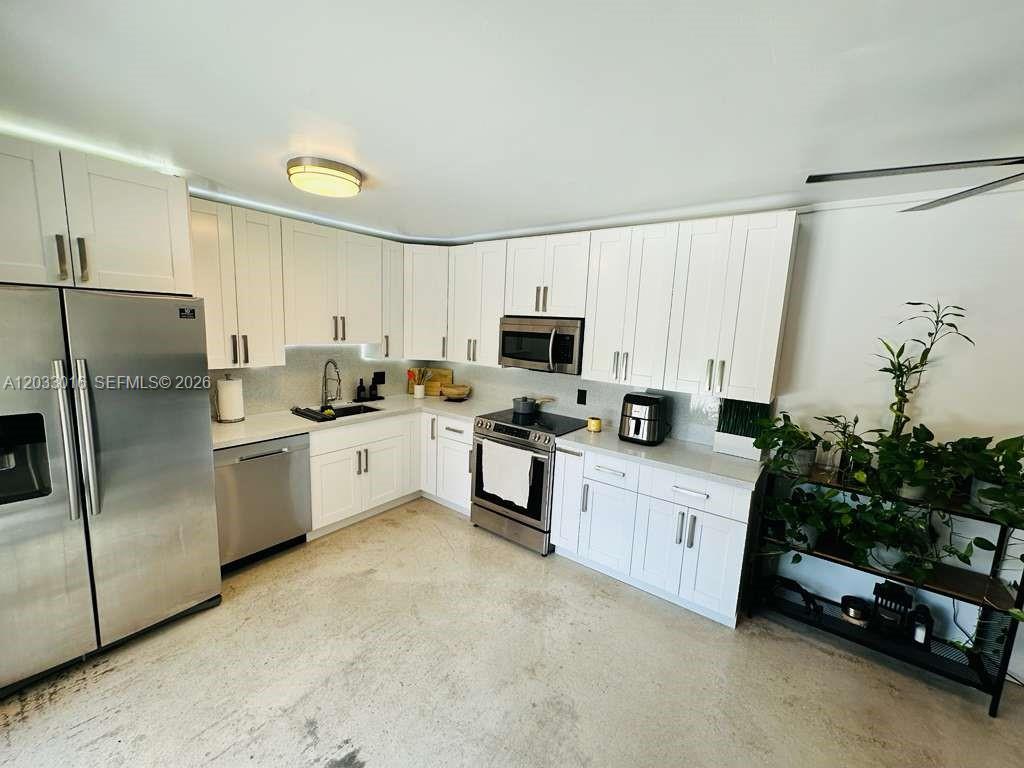 2601 Garden Ct