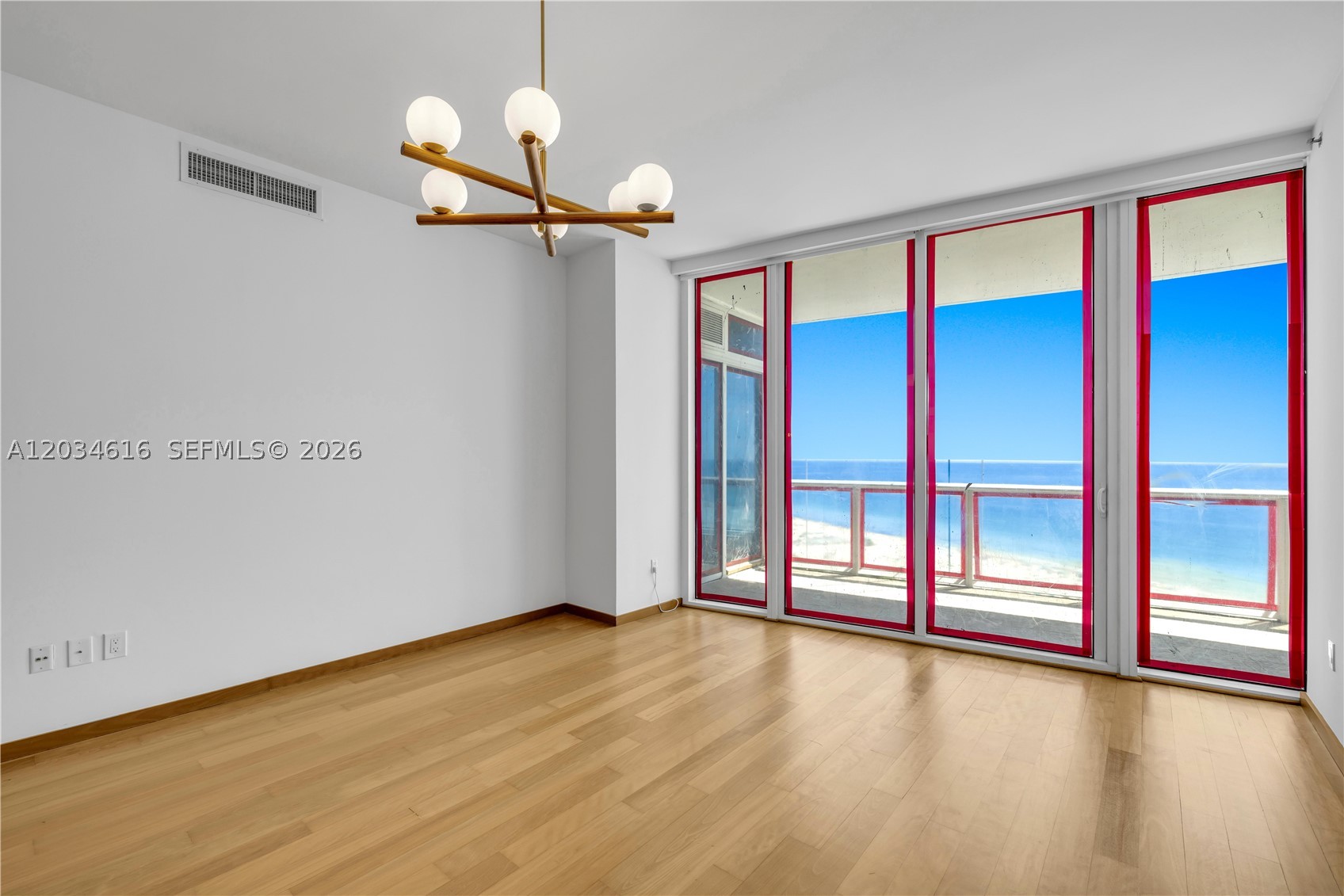 image Continuum South Beach South Tower15