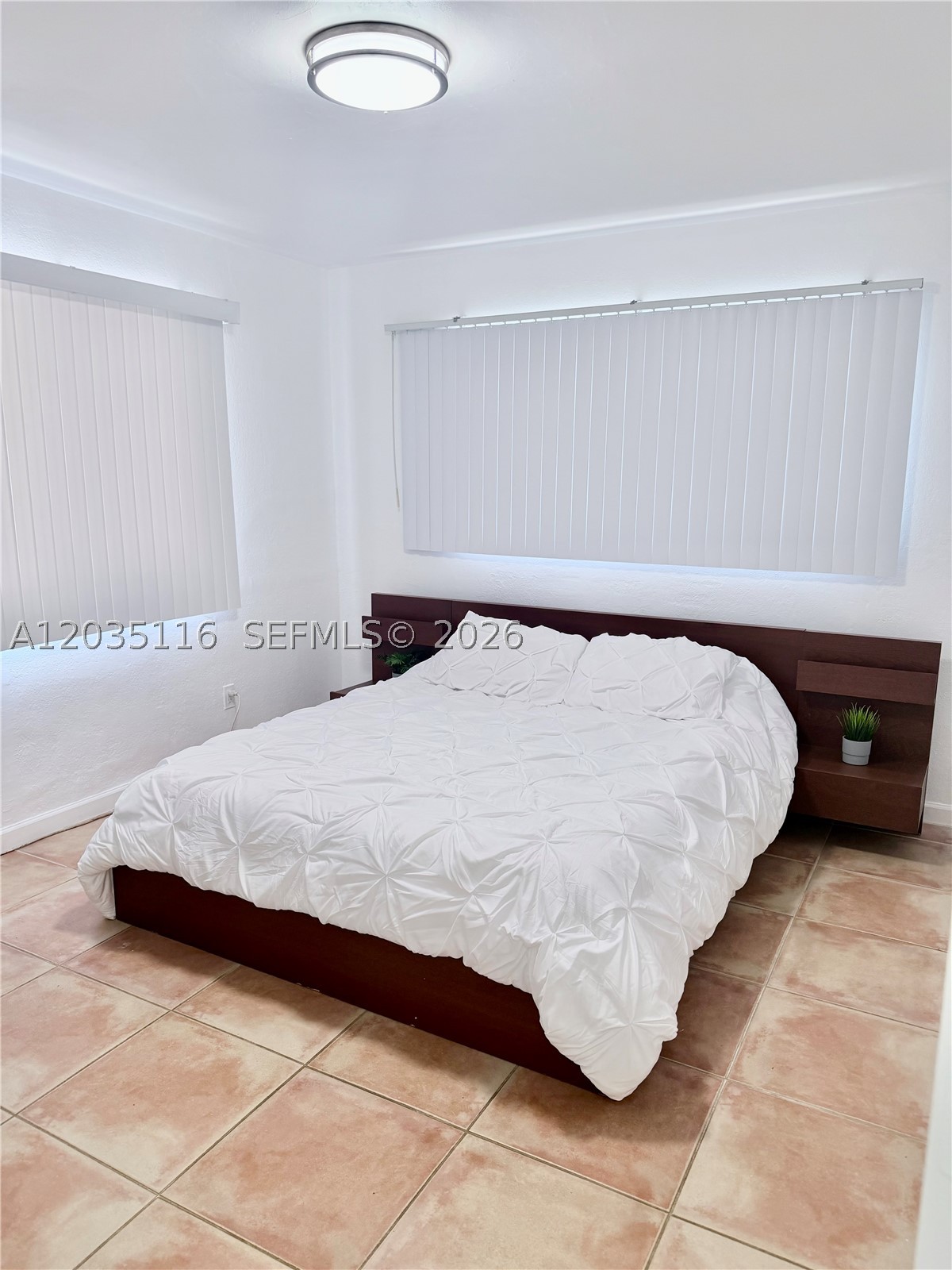 2447 SE 15th St Pompano Beach, FL 33062