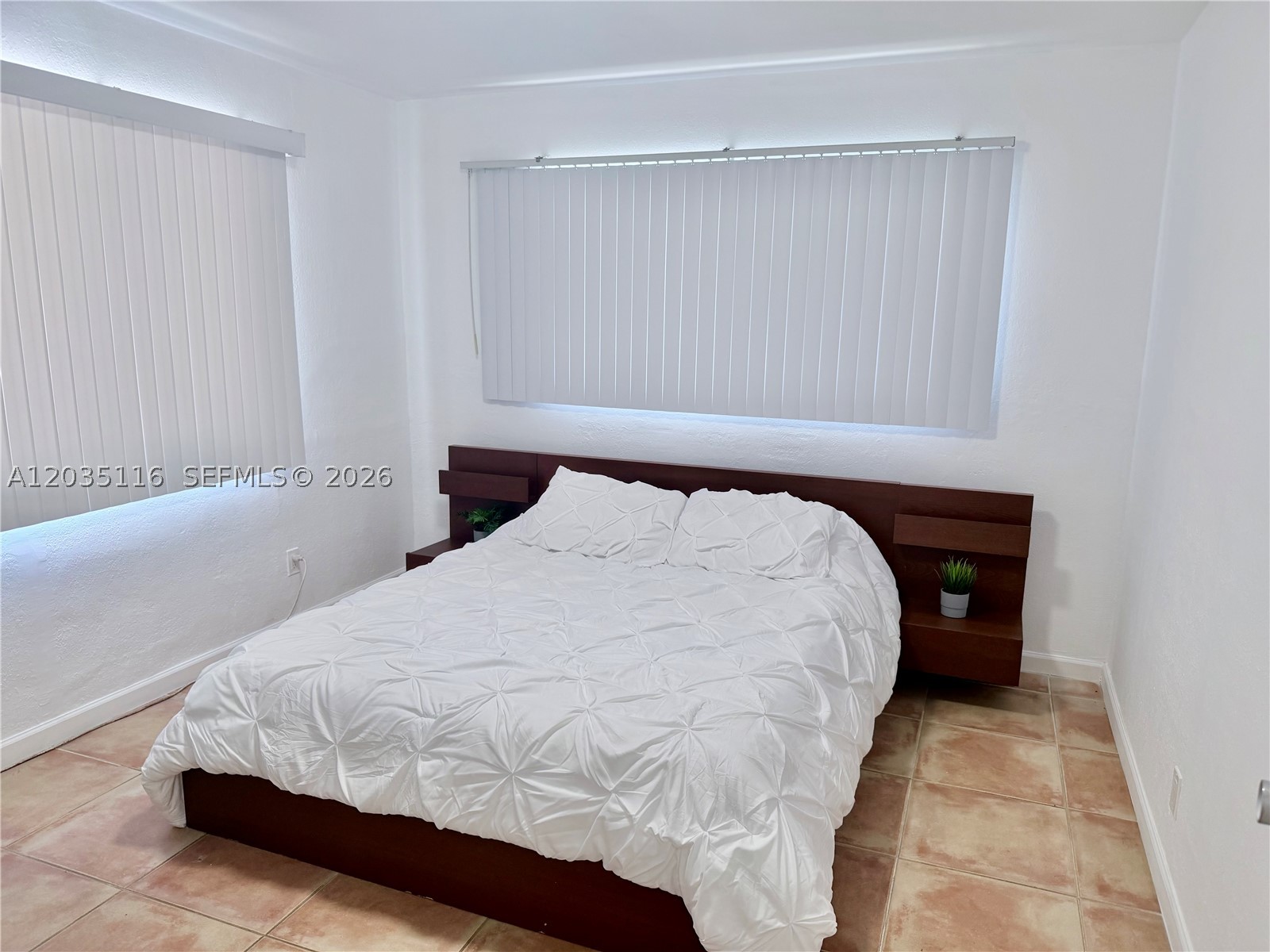2447 SE 15th St Pompano Beach, FL 33062