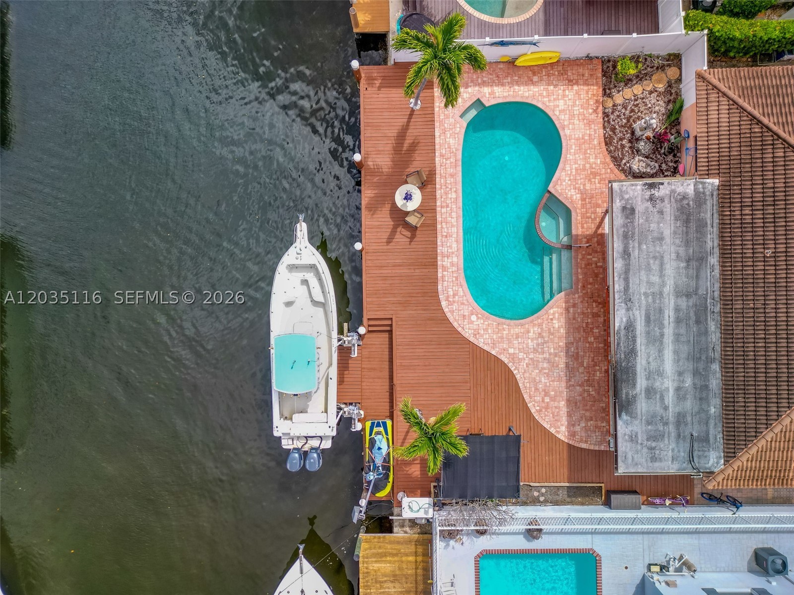2447 SE 15th St Pompano Beach, FL 33062